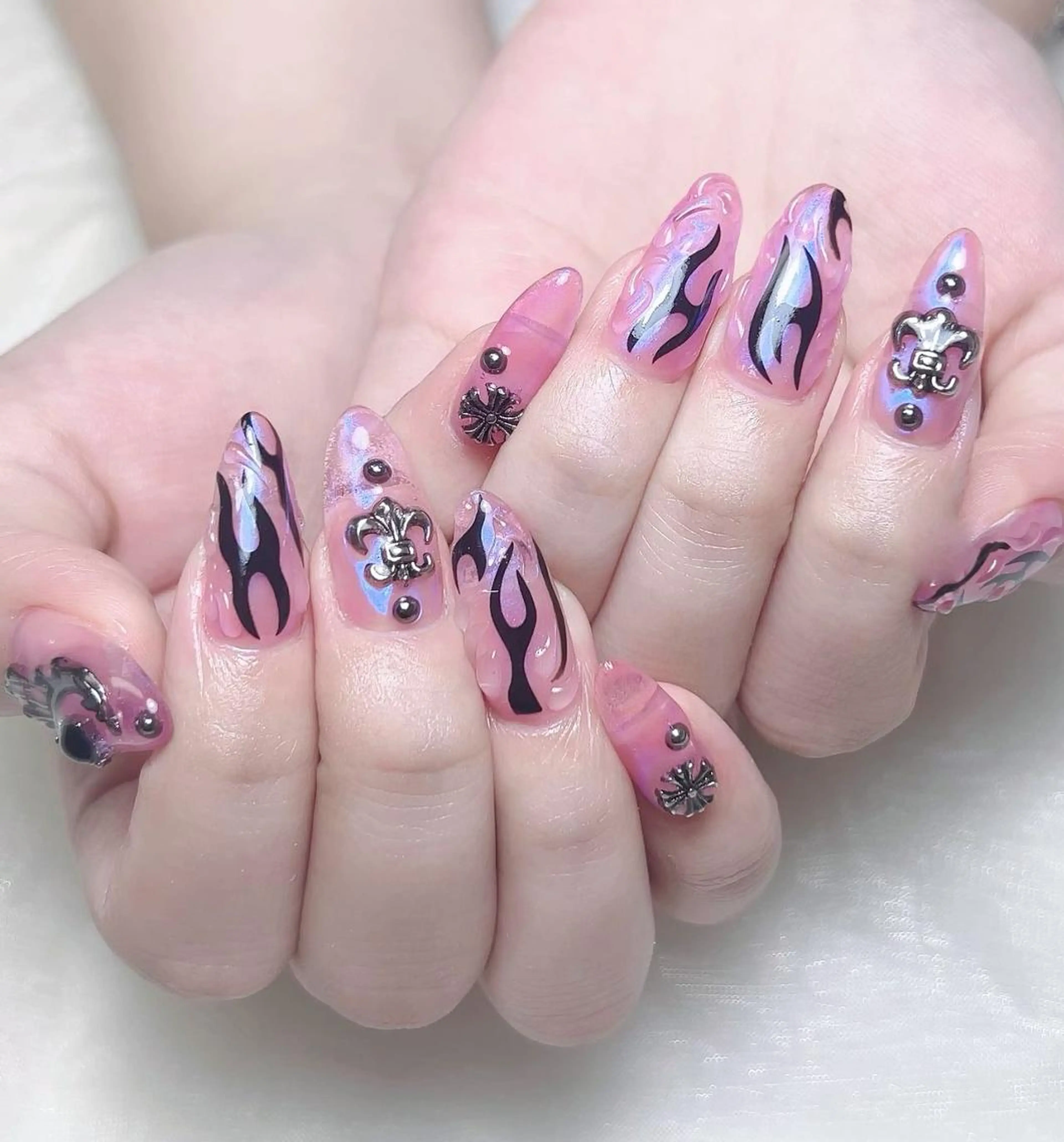 ネイル メンズ 持ち込み ハンドネイル Nail salon 木にいるのネイルデザイン