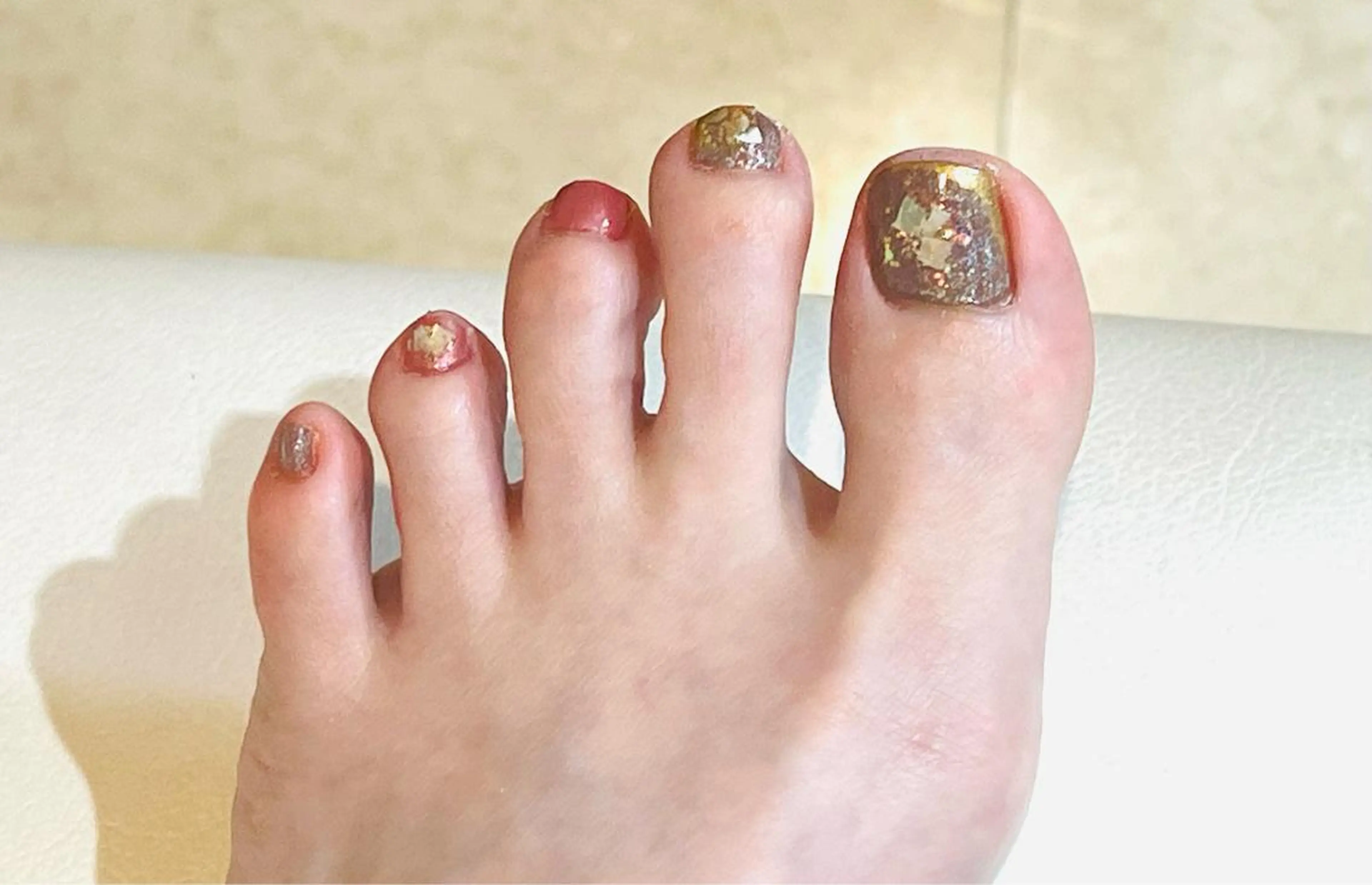 ネイル フットネイル O. YUMIKOのネイルデザイン