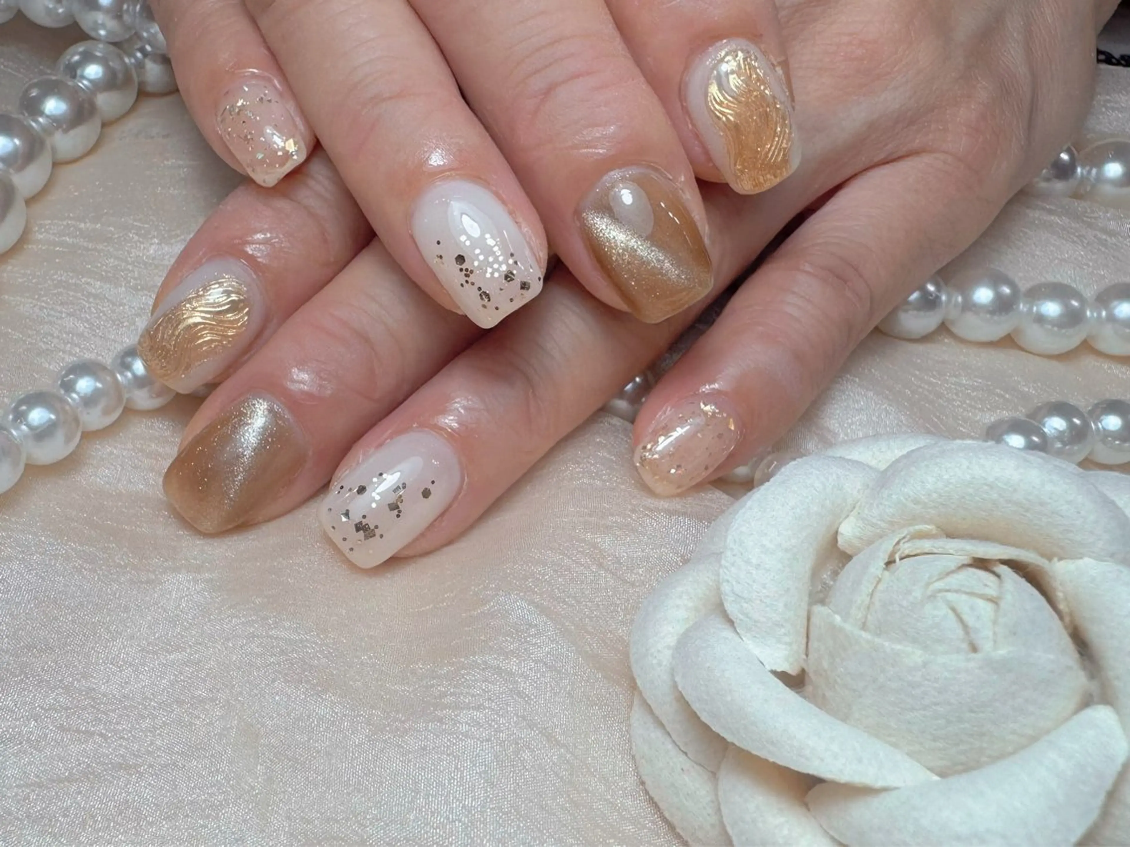 ネイル マジックミラー所属・マジック ミラーのネイルデザイン