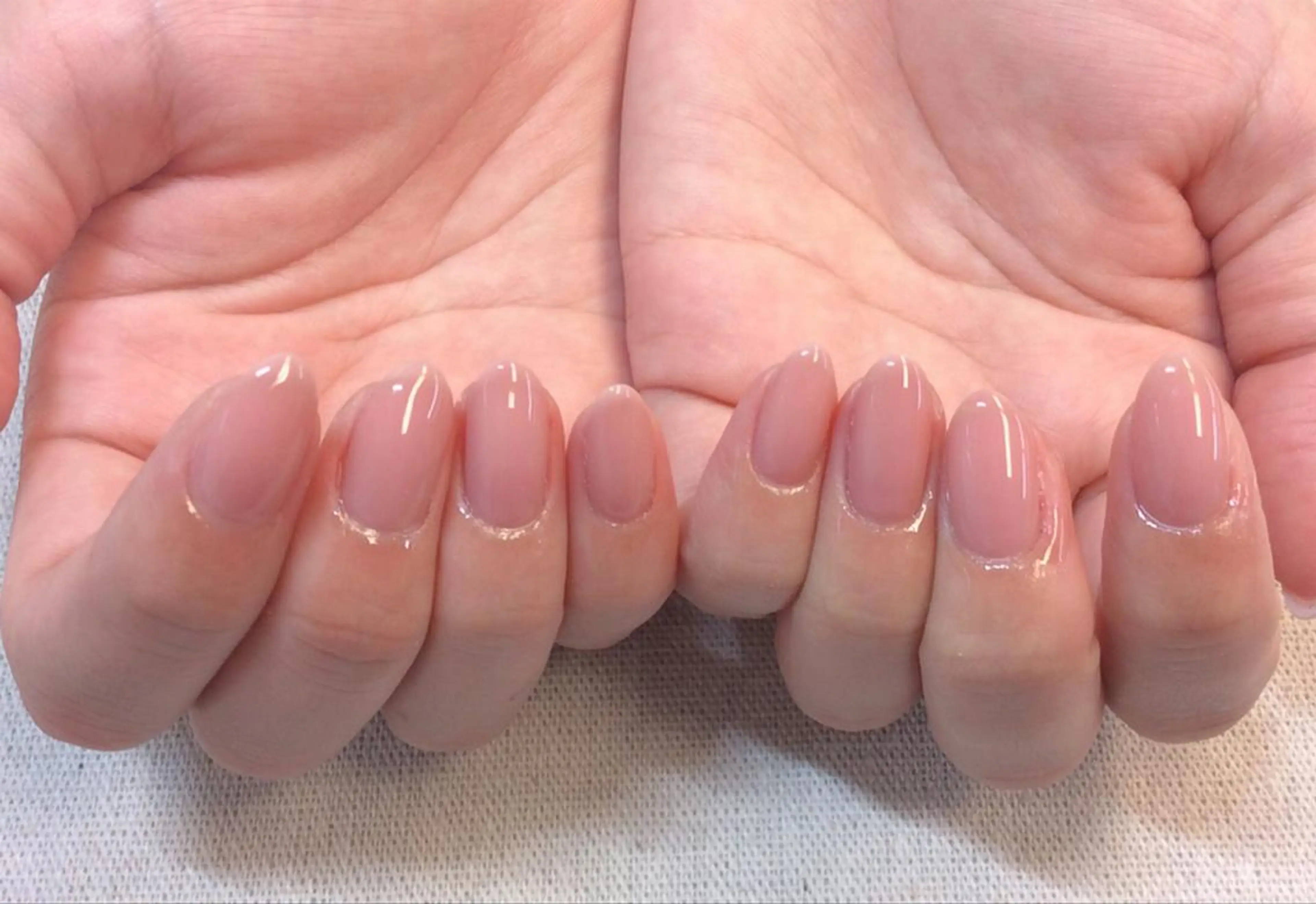 ネイル ワンカラーネイル 新橋 ルキナ スタッフのネイルデザイン