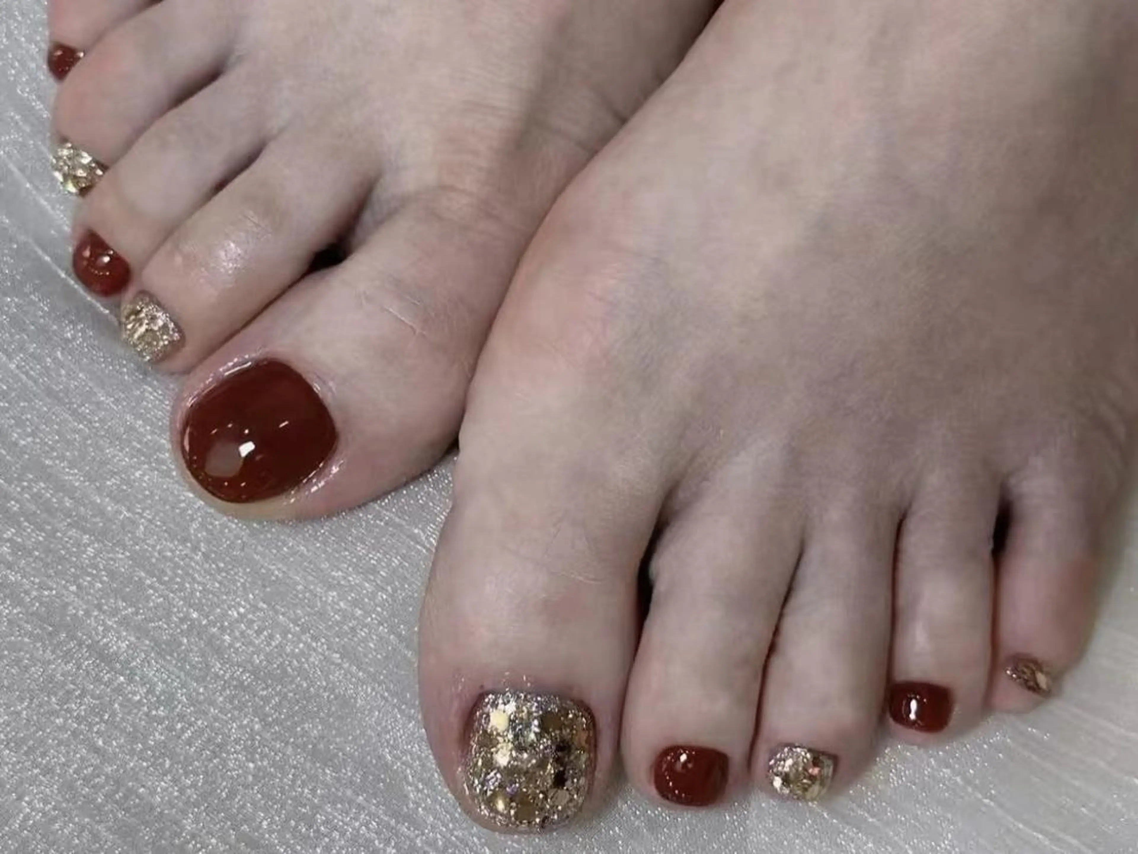 ネイル ボルドー フットネイル ジェルネイル オフィスネイル ショートネイル フットネイル 💗NA.YUKI NAIL💗のネイルデザイン