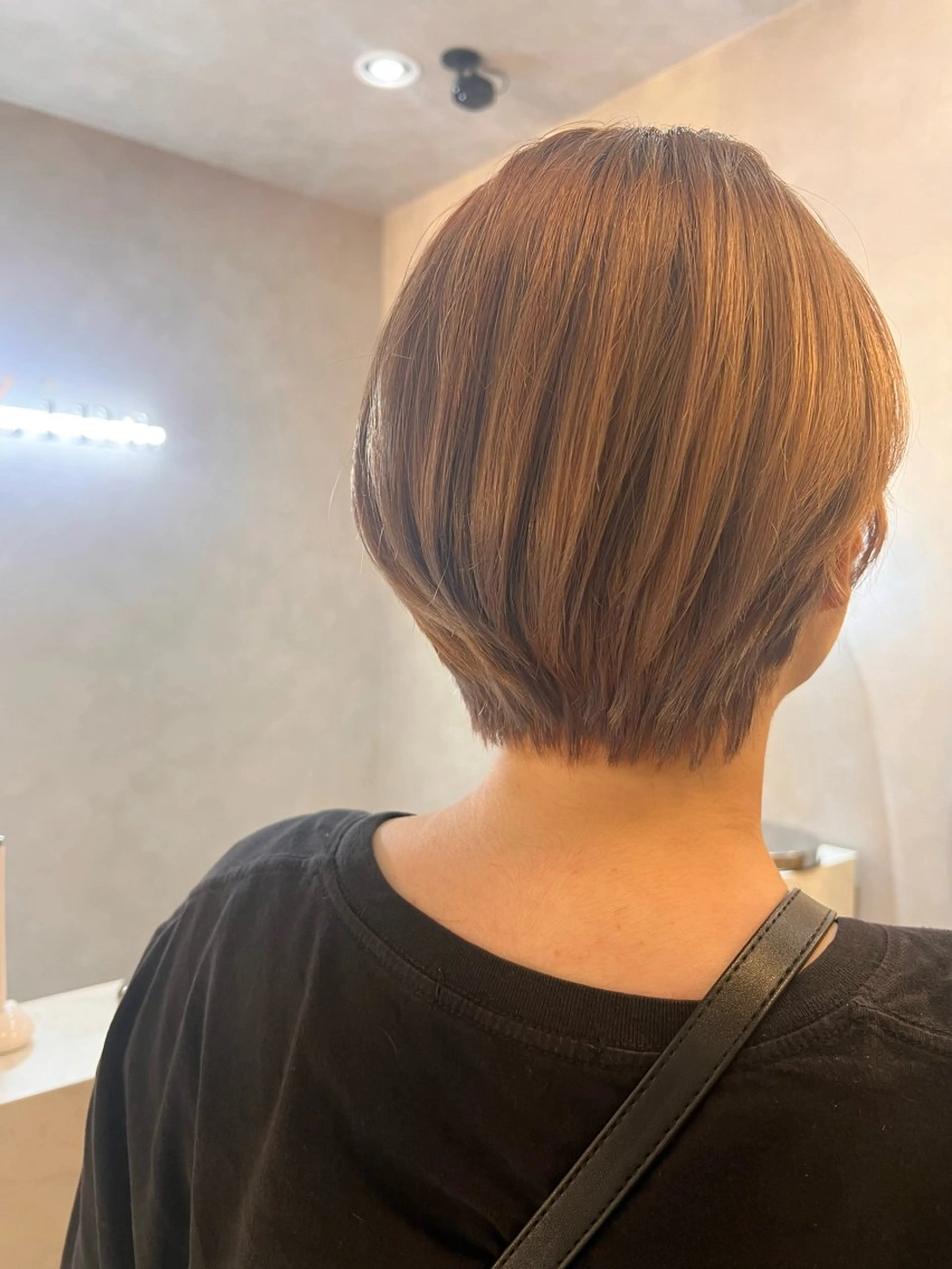 ショート カラー ベージュカラー ヘアカラー トリートメント KANA🌿透明感/ レイヤーcut🌿のヘアスタイル