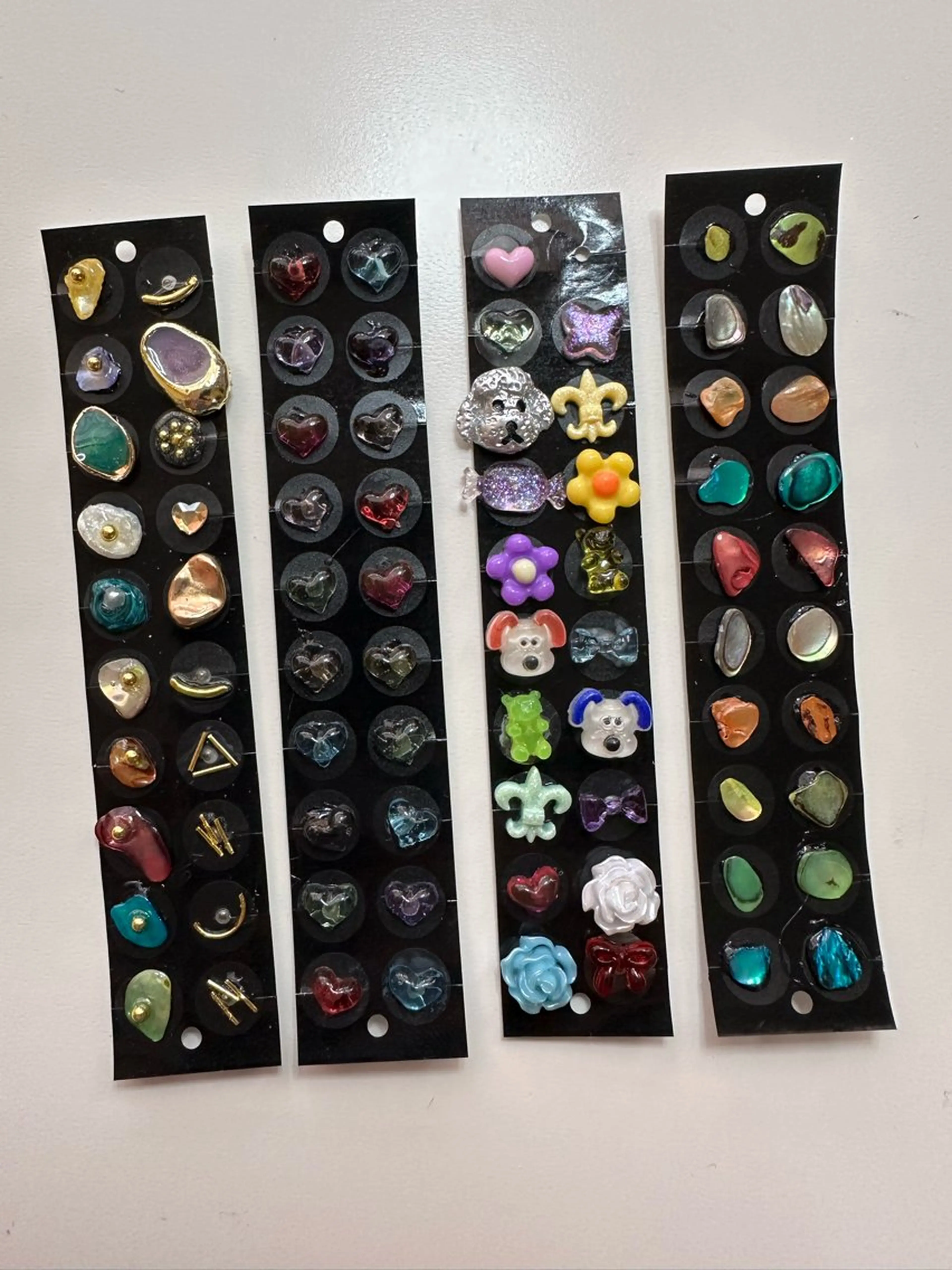 【耳ツボジュエリー💎】耳リフレ、肩首マッサージ付き💞の写真