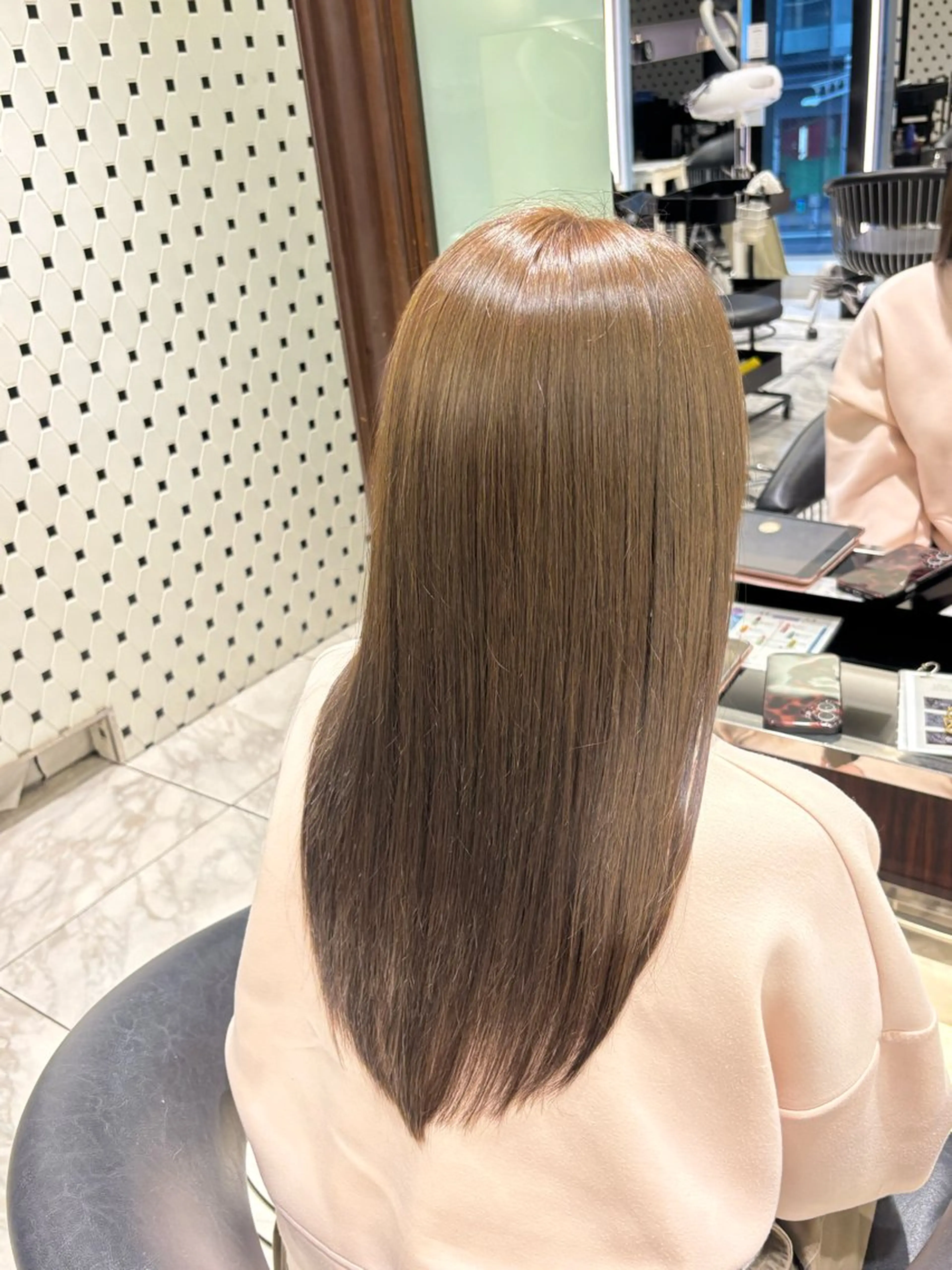 セミロング カラー ベージュカラー ブリーチ ブリーチなしカラー ヘアカラー トリートメント 銀座🌿ヘア アレンジ🌿さやかのヘアスタイル
