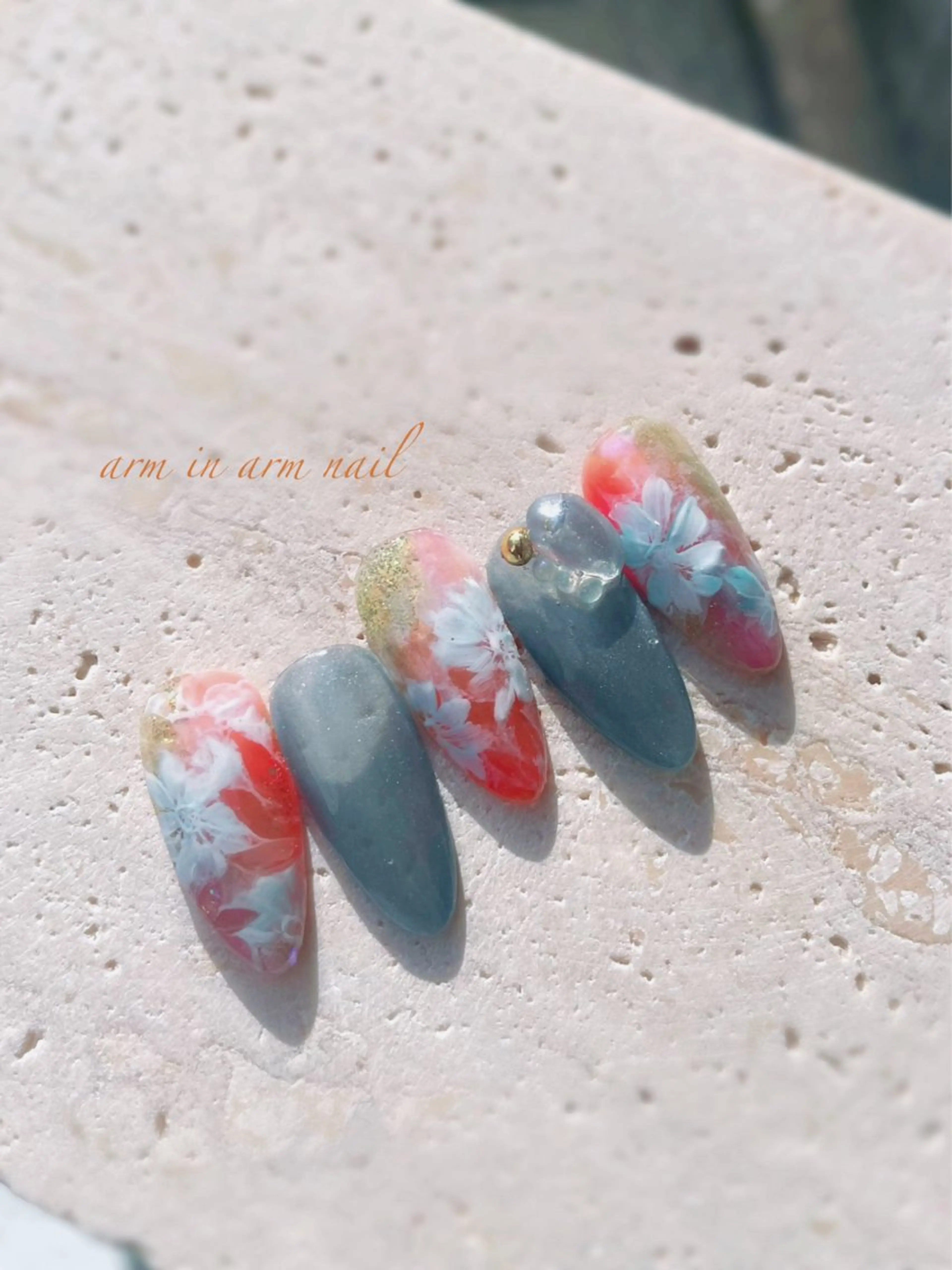 ネイル arm in arm ︎✿Yamamotoのマツエク・マツパデザイン