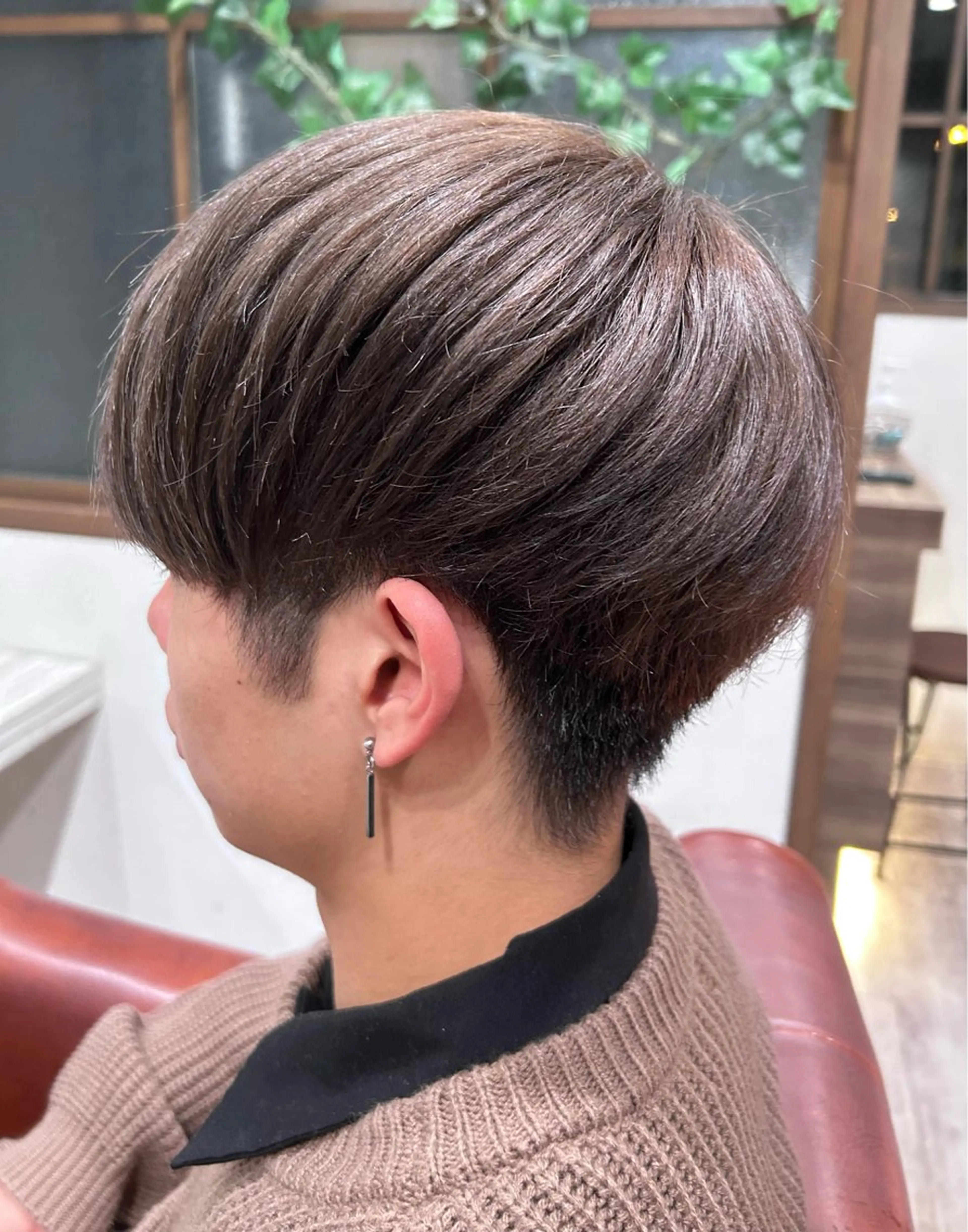 カラー 海老名 理香子のヘアスタイル