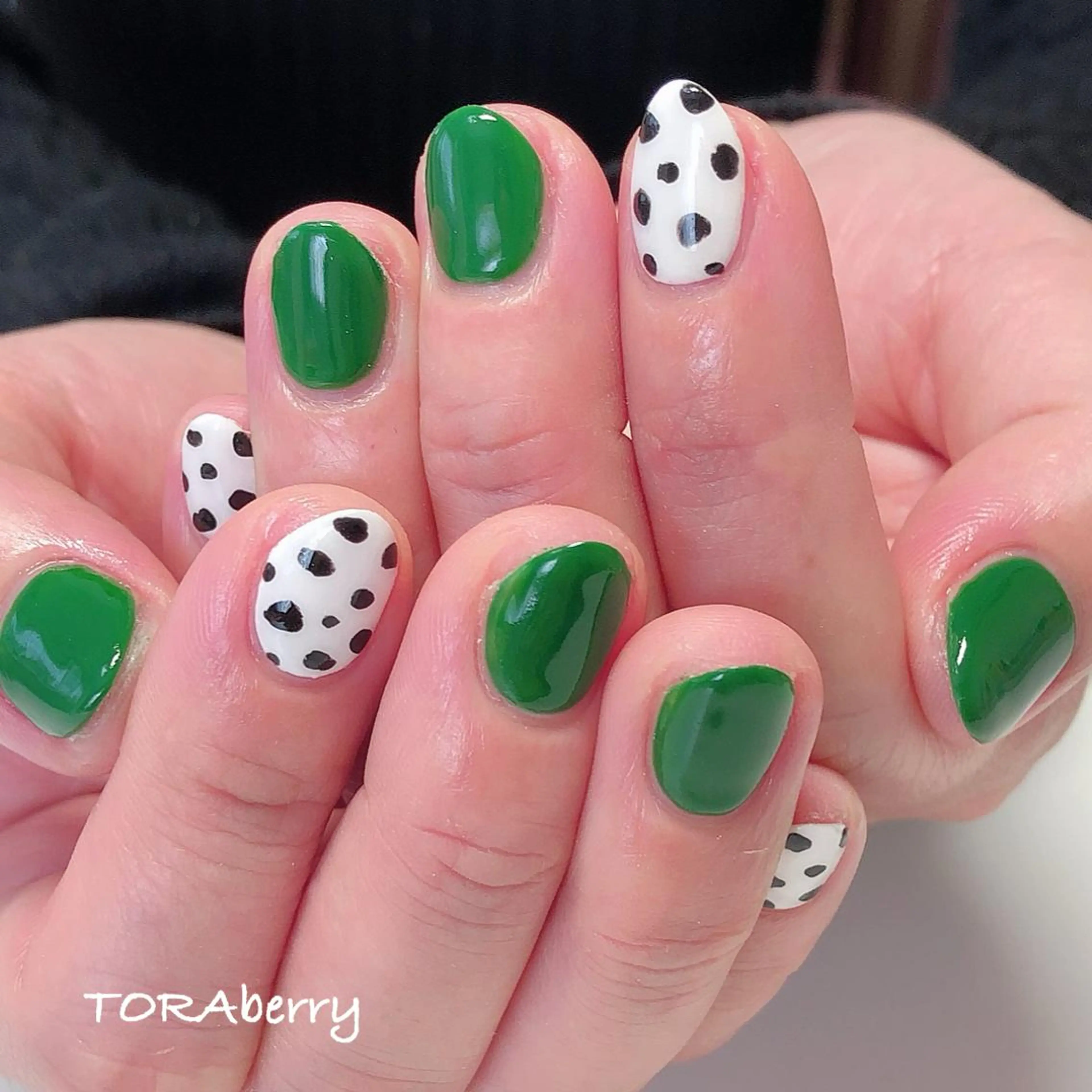 ネイル ハンドネイル ネイリスト なつみのネイルデザイン