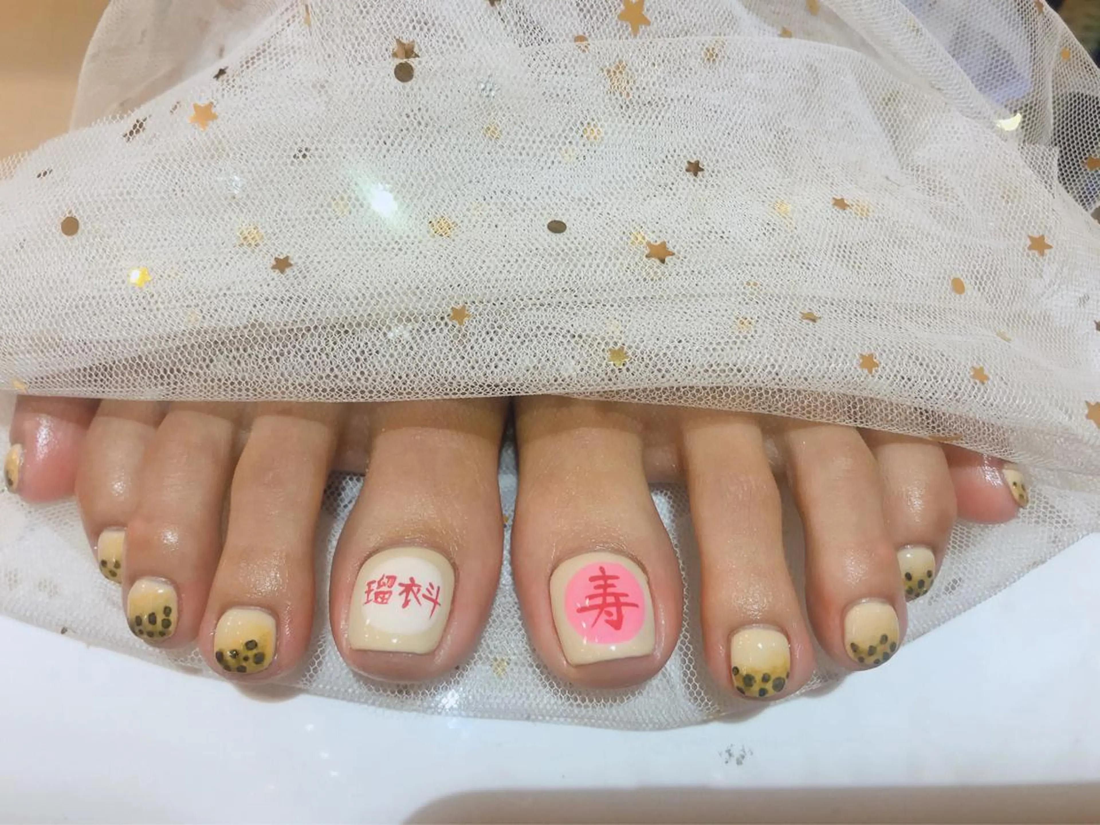 ネイル フットネイル リン リンのネイルデザイン