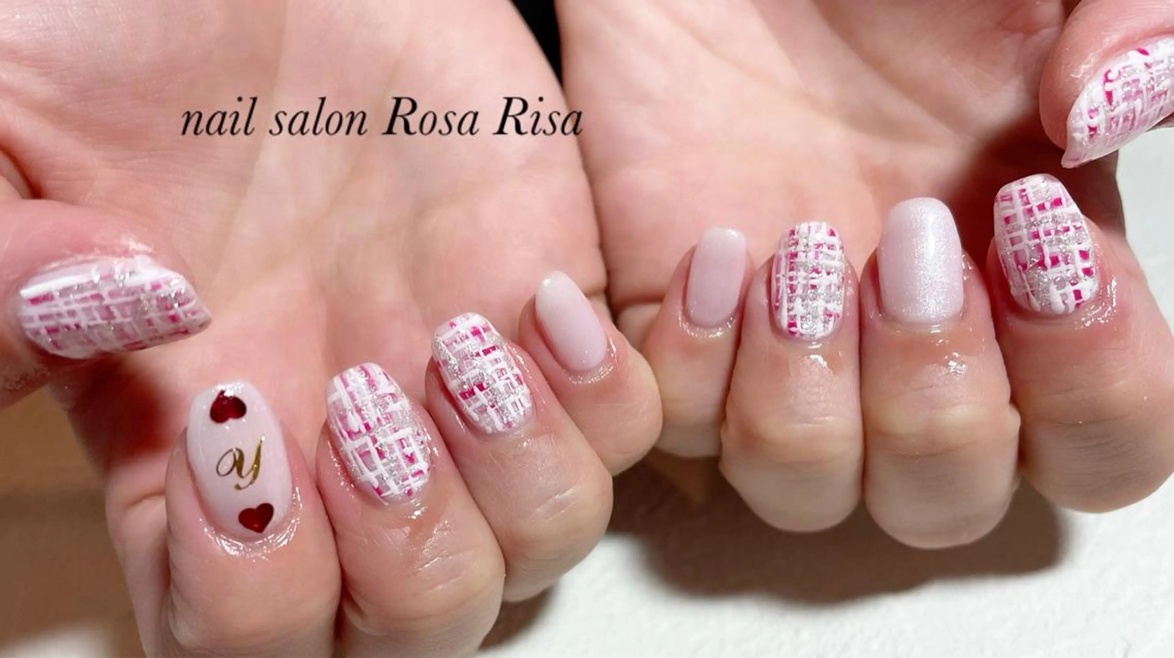 ミディアム ネイル ピンク ツイードネイル ハンドネイル ネイルスタジオ シェイクユアハンズのネイルデザイン