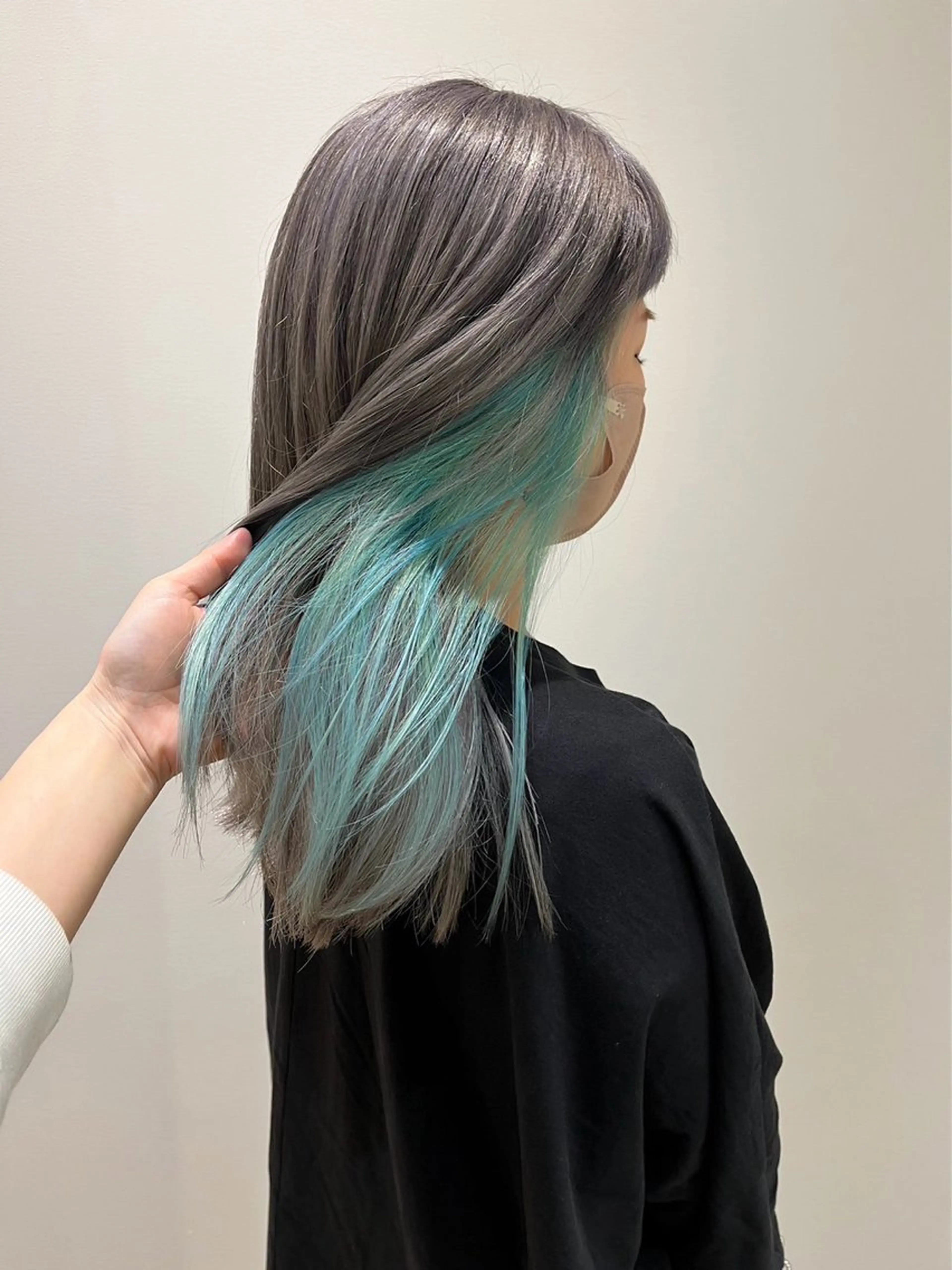 ロング カラー loutus 所属・井川和哉 ハイトーン／透明感のヘアスタイル