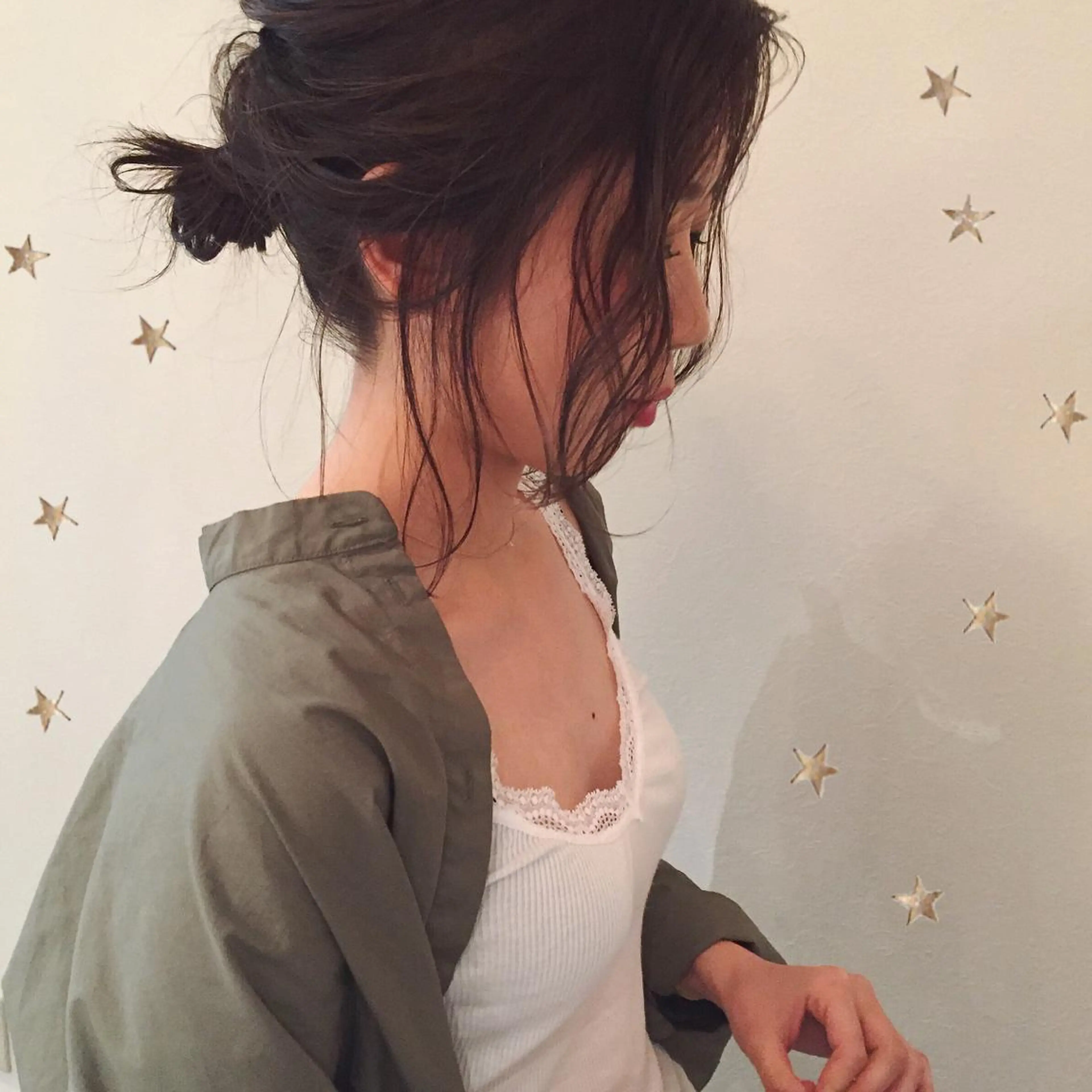 ミディアム ヘアアレンジ おくれ毛 salon AKIRA所属・市川 千夏のヘアスタイル