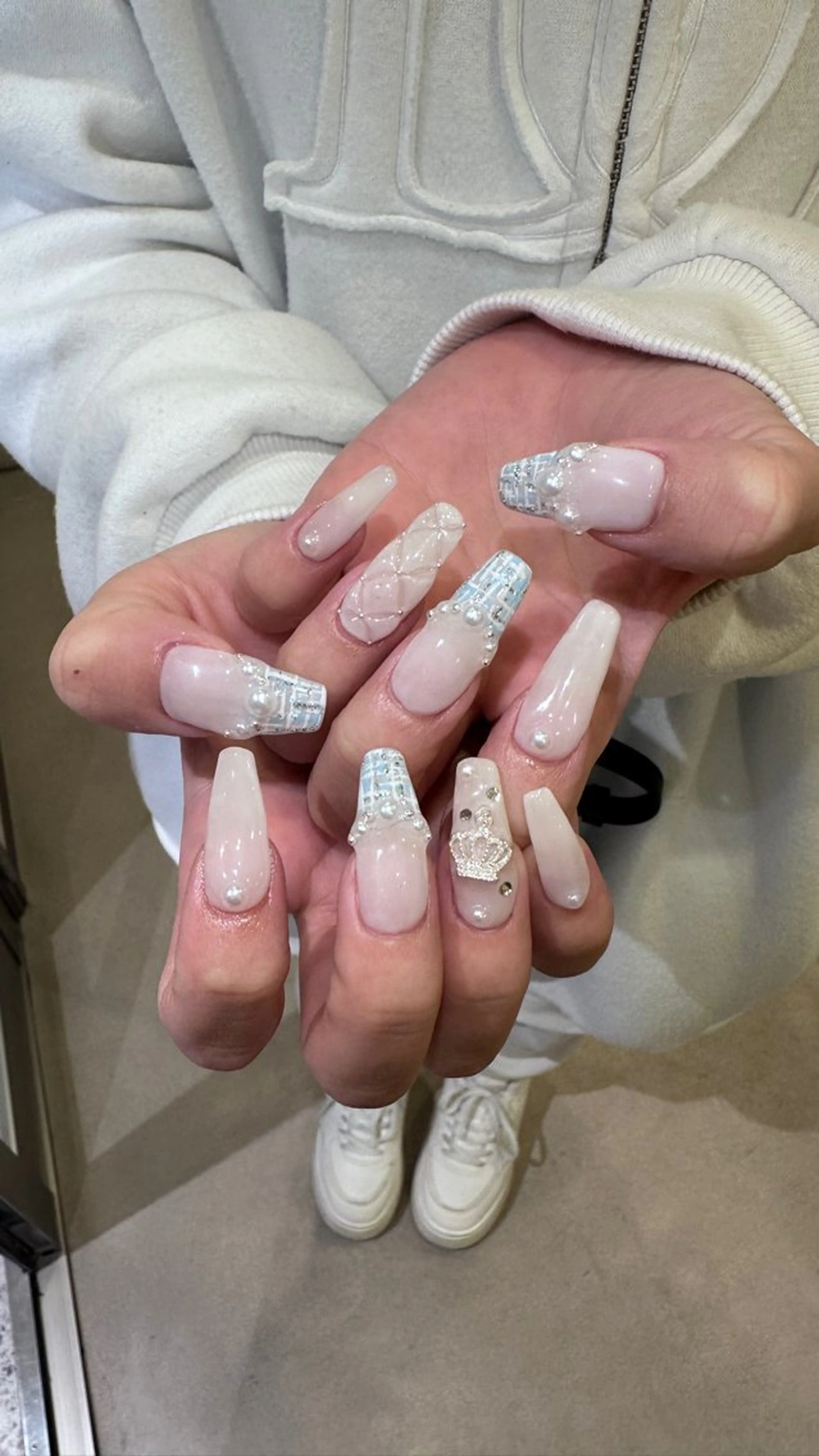 ネイル ハンドネイル 👽個性派ネイル🎀 komachiのヘアスタイル