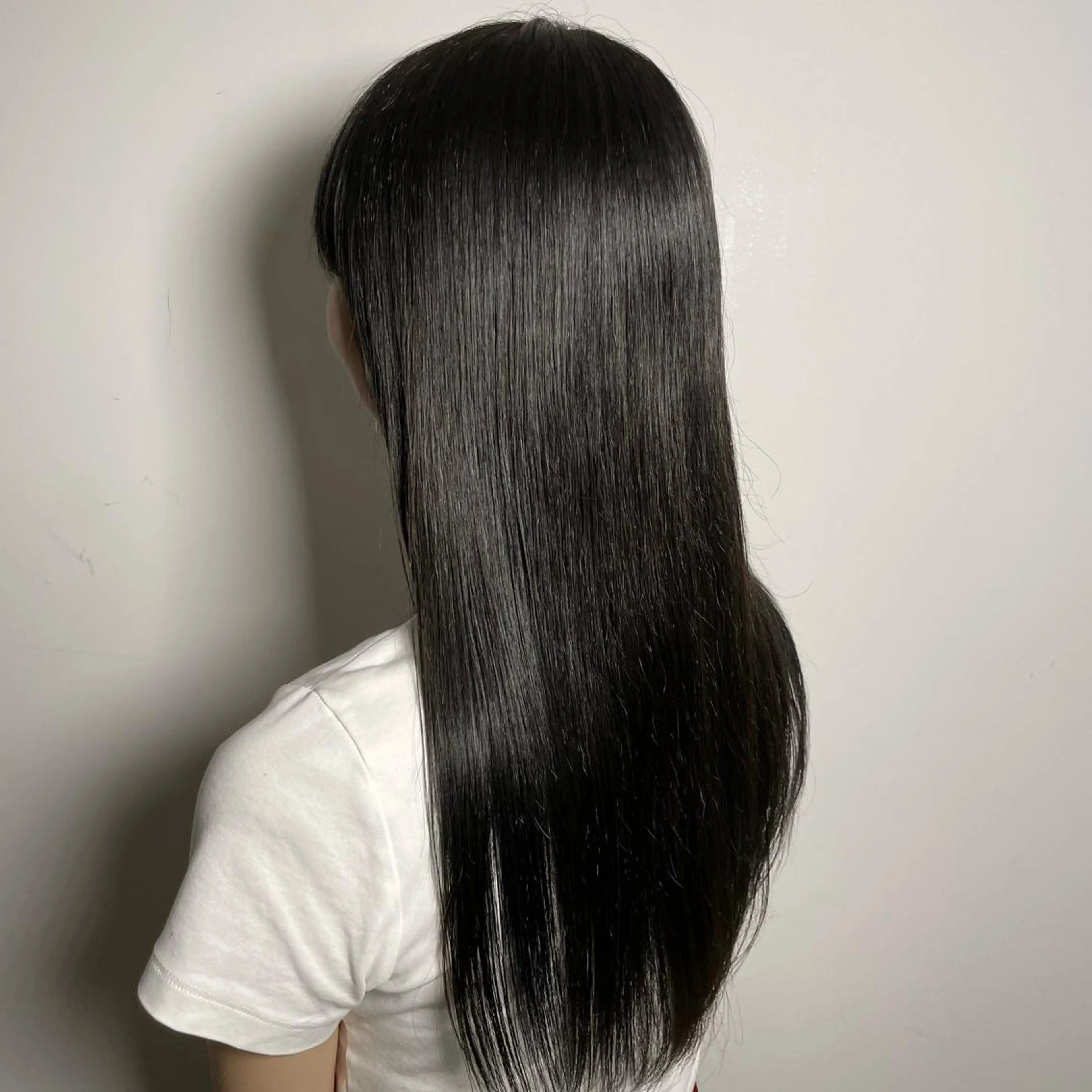 【就活・実習対応✨】透明感暗髪イルミナカラー🖤+内部補修トリートメント 90分の写真