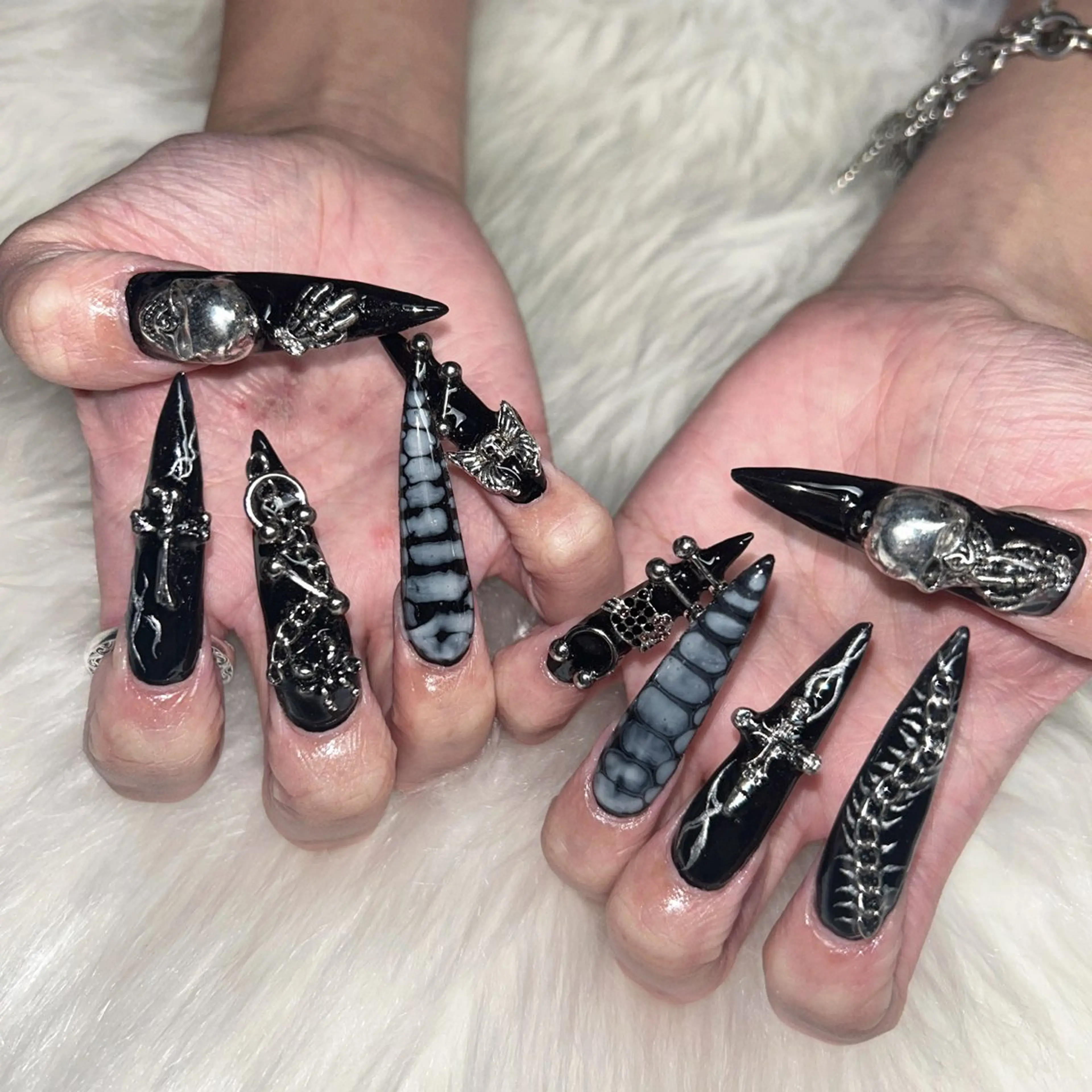 ロング ロング Re:lith所属・猫夢 にゃむのネイルデザイン