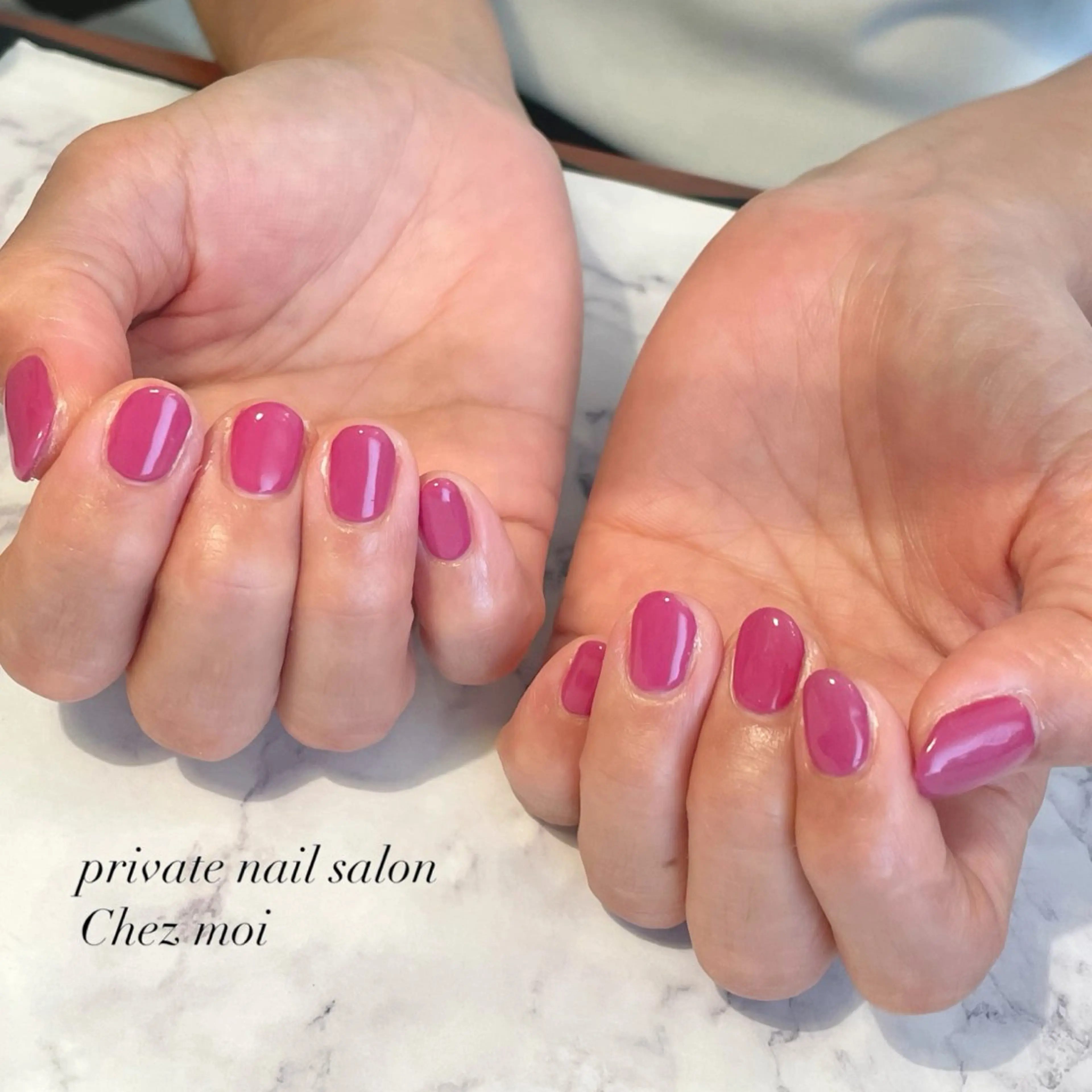 ネイル ワンカラーネイル KOMINE TOMOKOのネイルデザイン