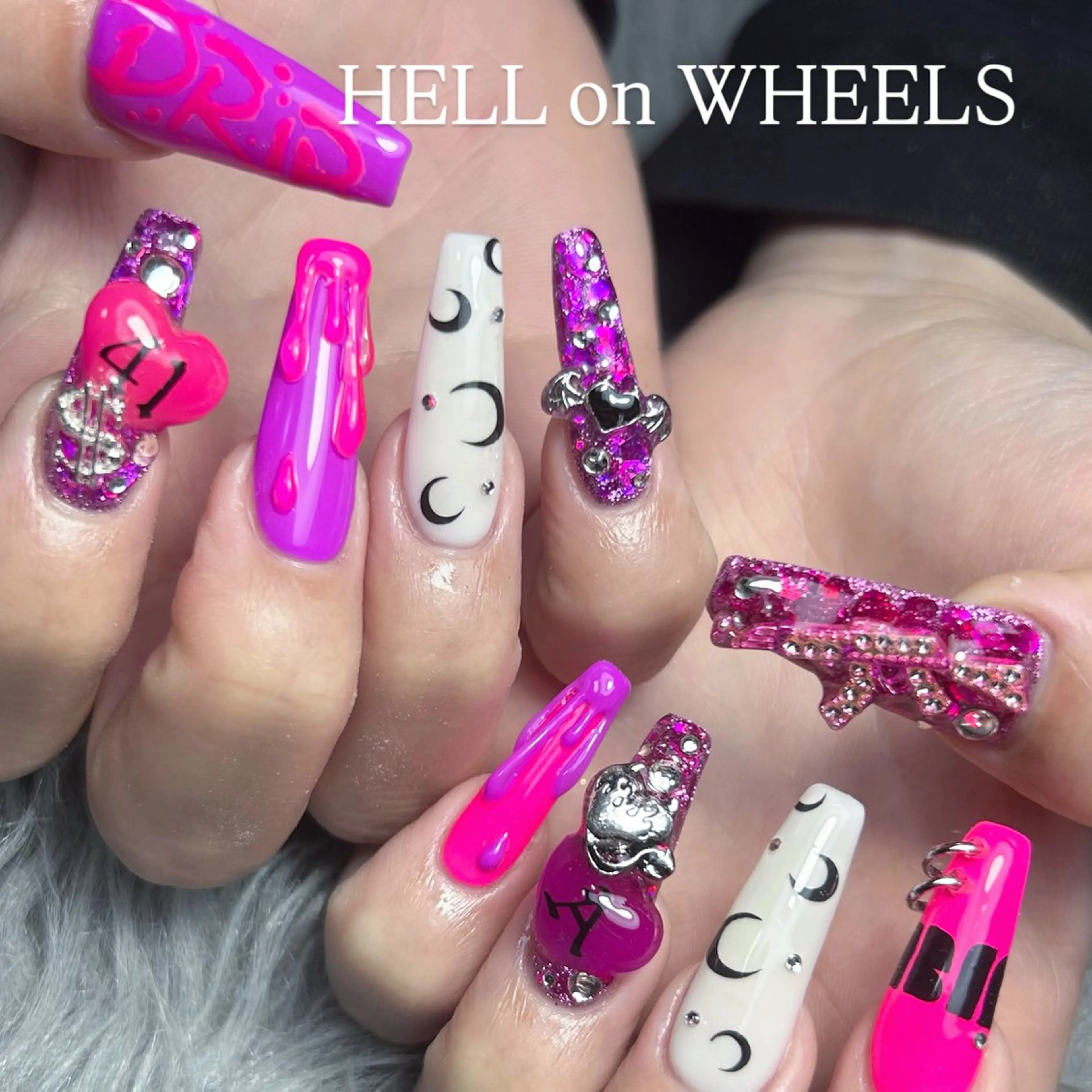 ネイル ハンドネイル ⛓Miyu ⛓のネイルデザイン