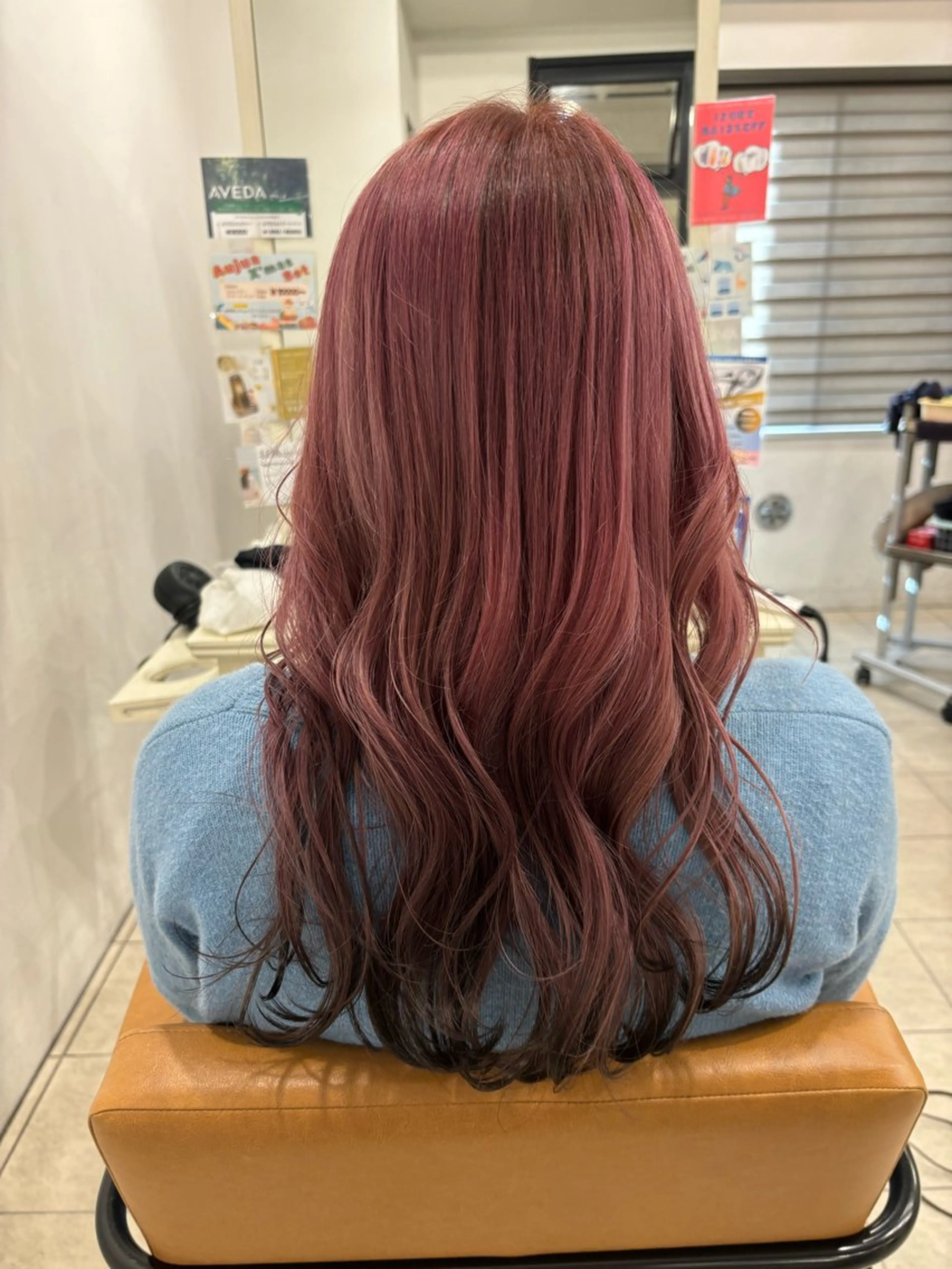 セミロング カラー 工藤 沙羅のヘアスタイル