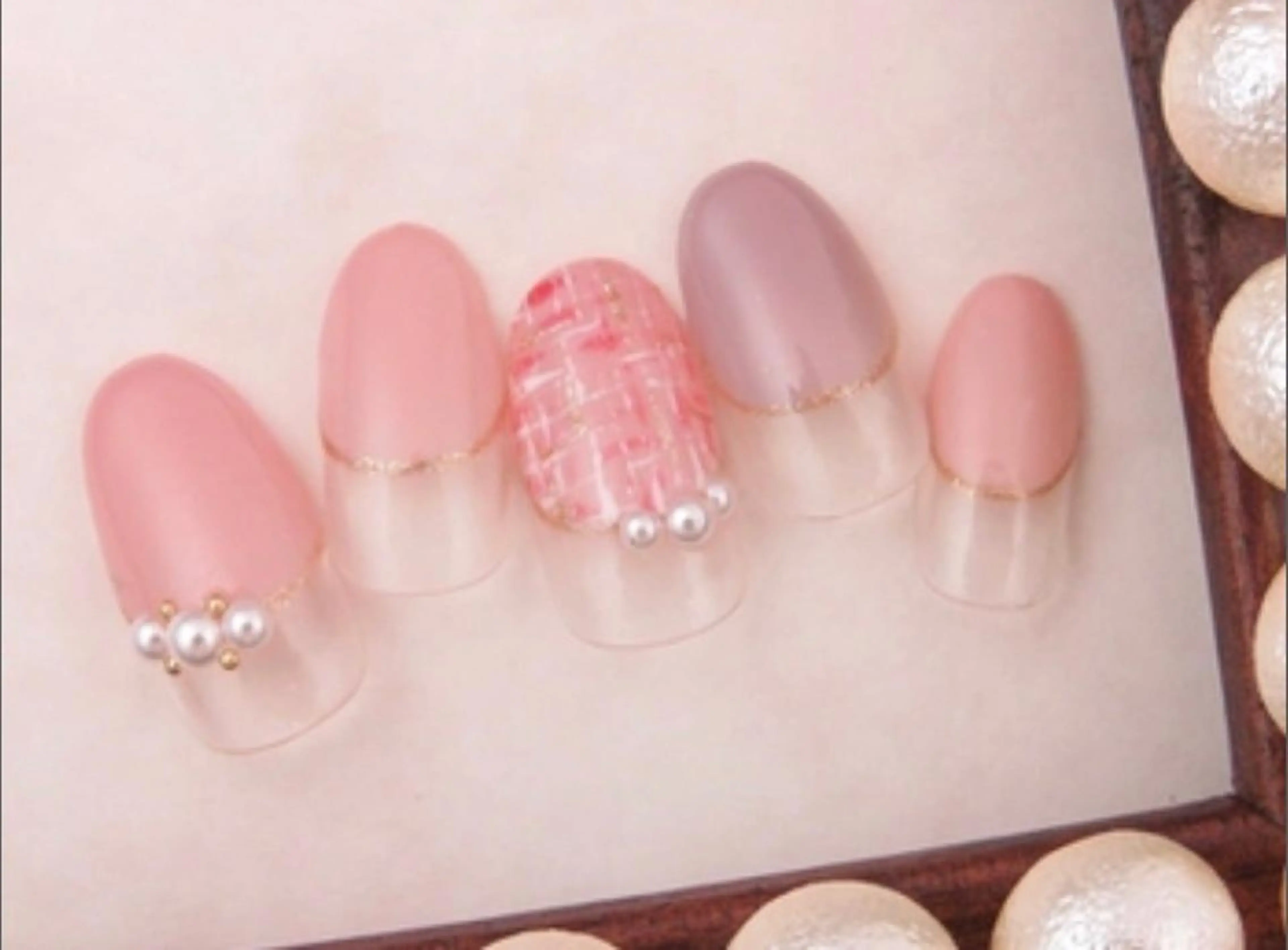 ネイル Lisse所属・戸田 奈津美のマツエク・マツパデザイン