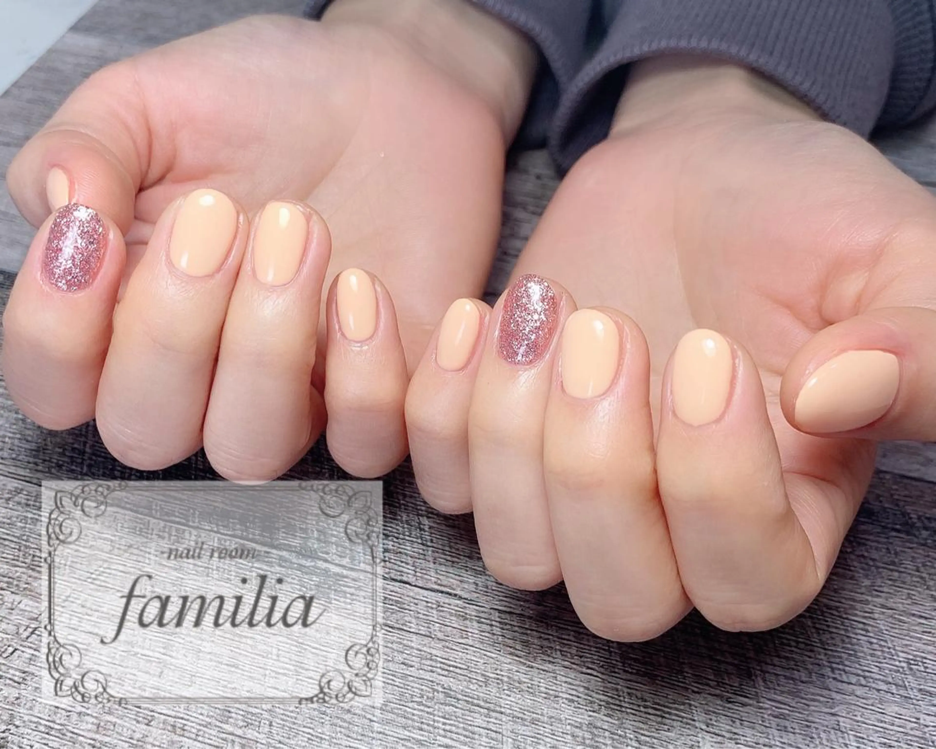 ネイル ハンドネイル -nailroom- familiaのネイルデザイン