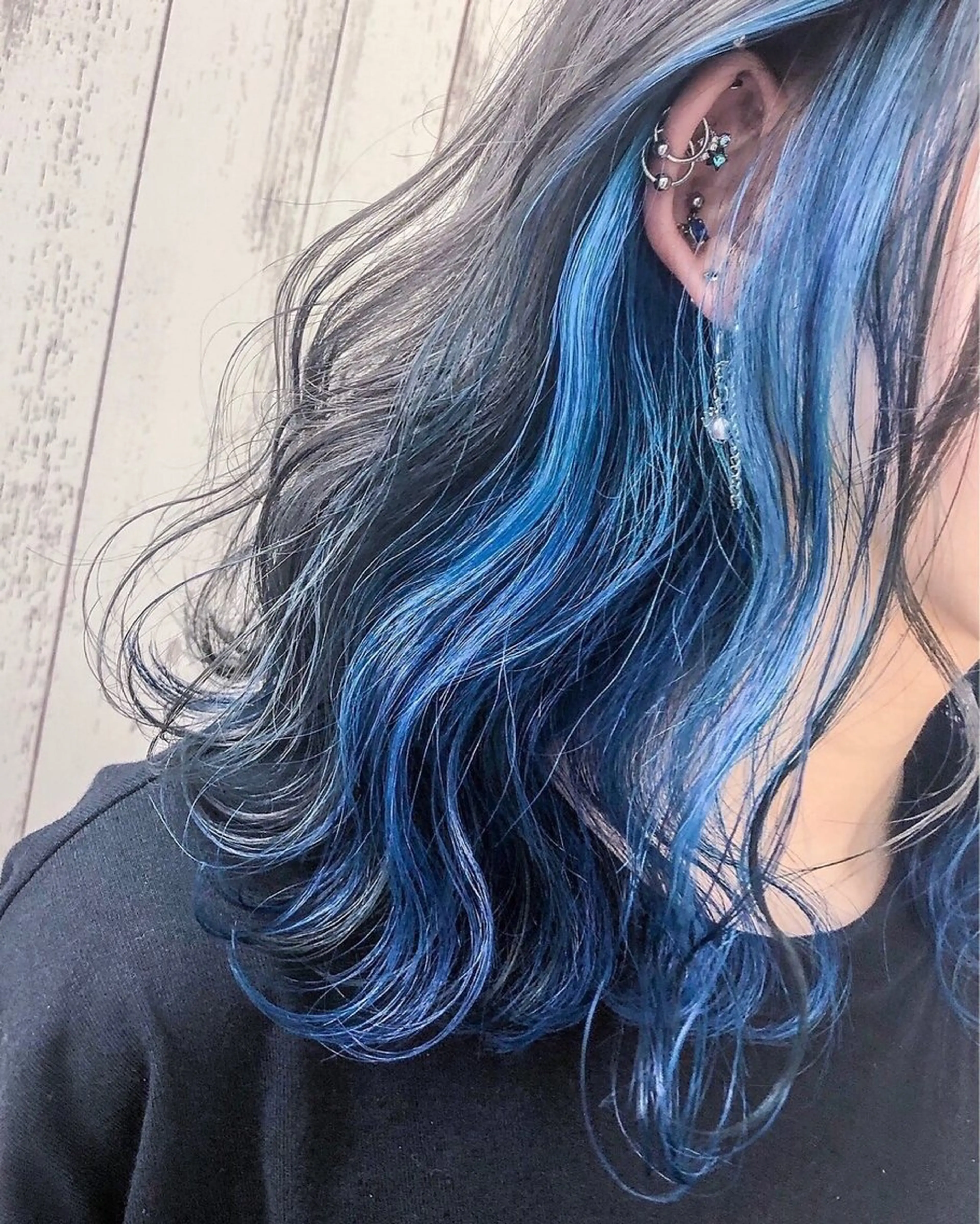 カラー ブリーチ イヤリングカラー ロレインブロウ成増店所属・宝崎 莉子の眉毛・アイブロウイメージ