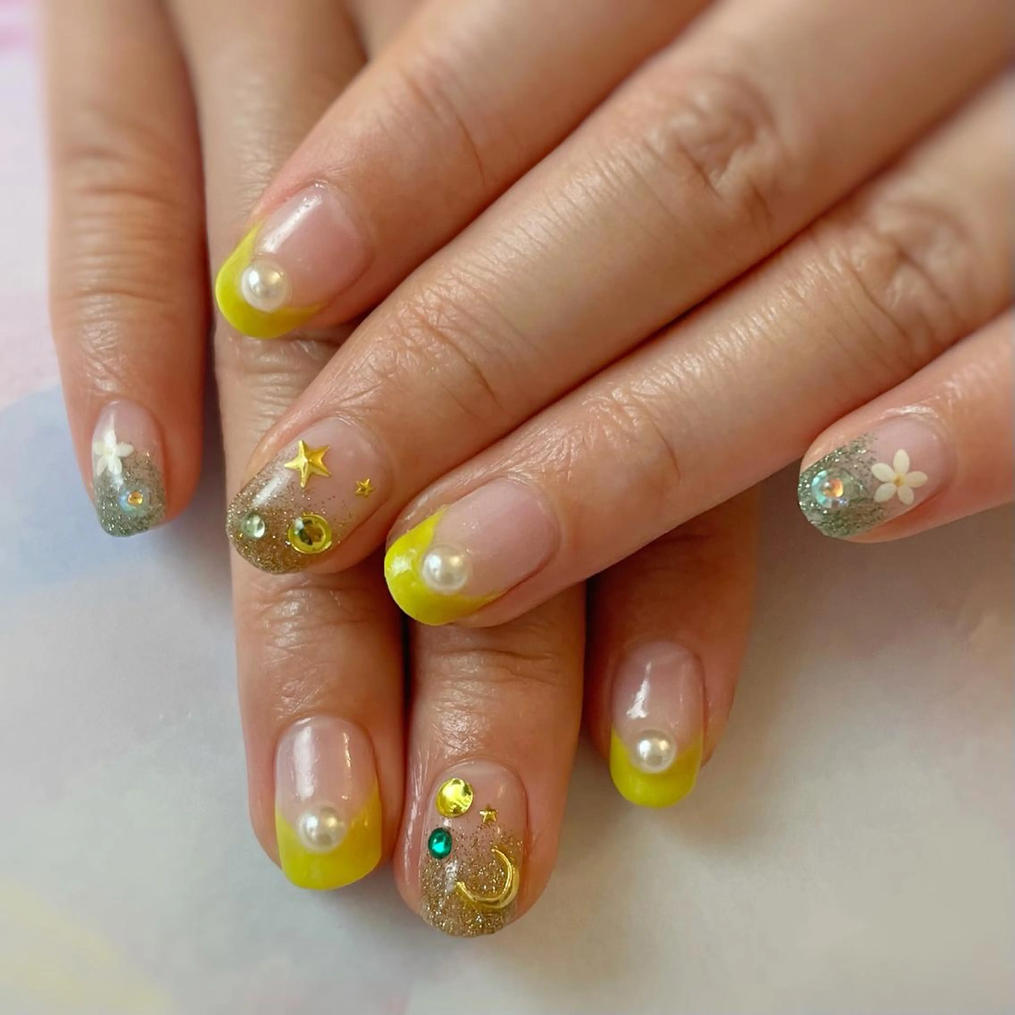 ネイル A-nail エーネイル所属・M. ERIのネイルデザイン