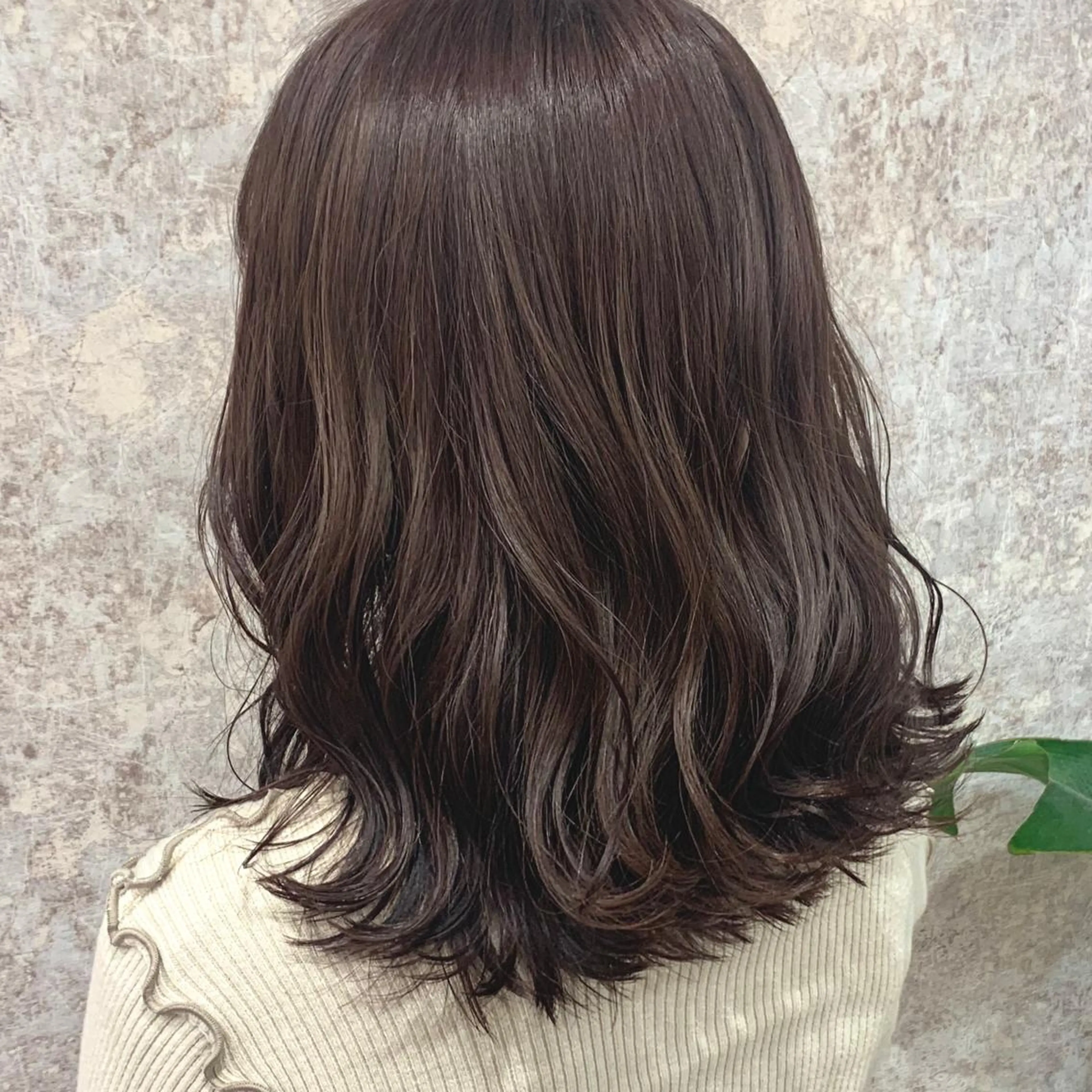 ミディアム カラー 明石遼/ベージュ / ピンクのヘアスタイル