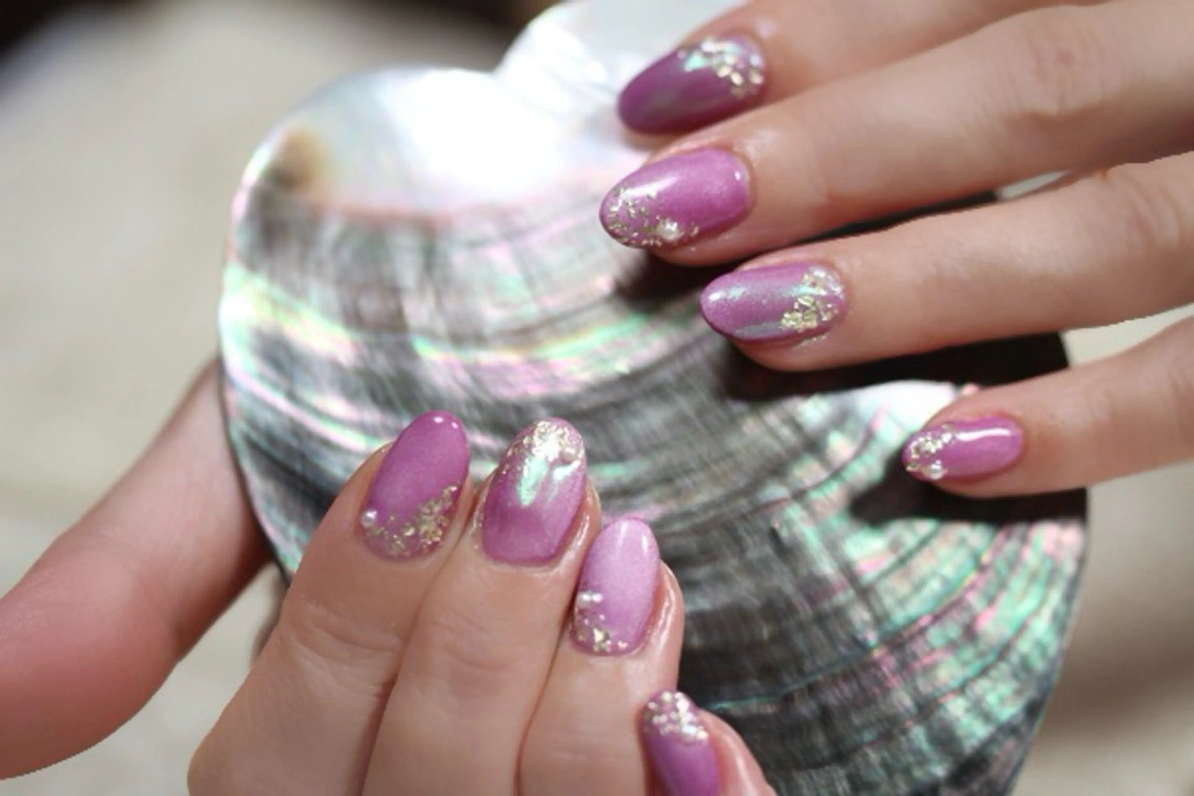 ネイル ジェルネイル マグネットネイル ミラーネイル ミラーマグ ママリンド　志村坂上店所属・しみ えんのネイルデザイン