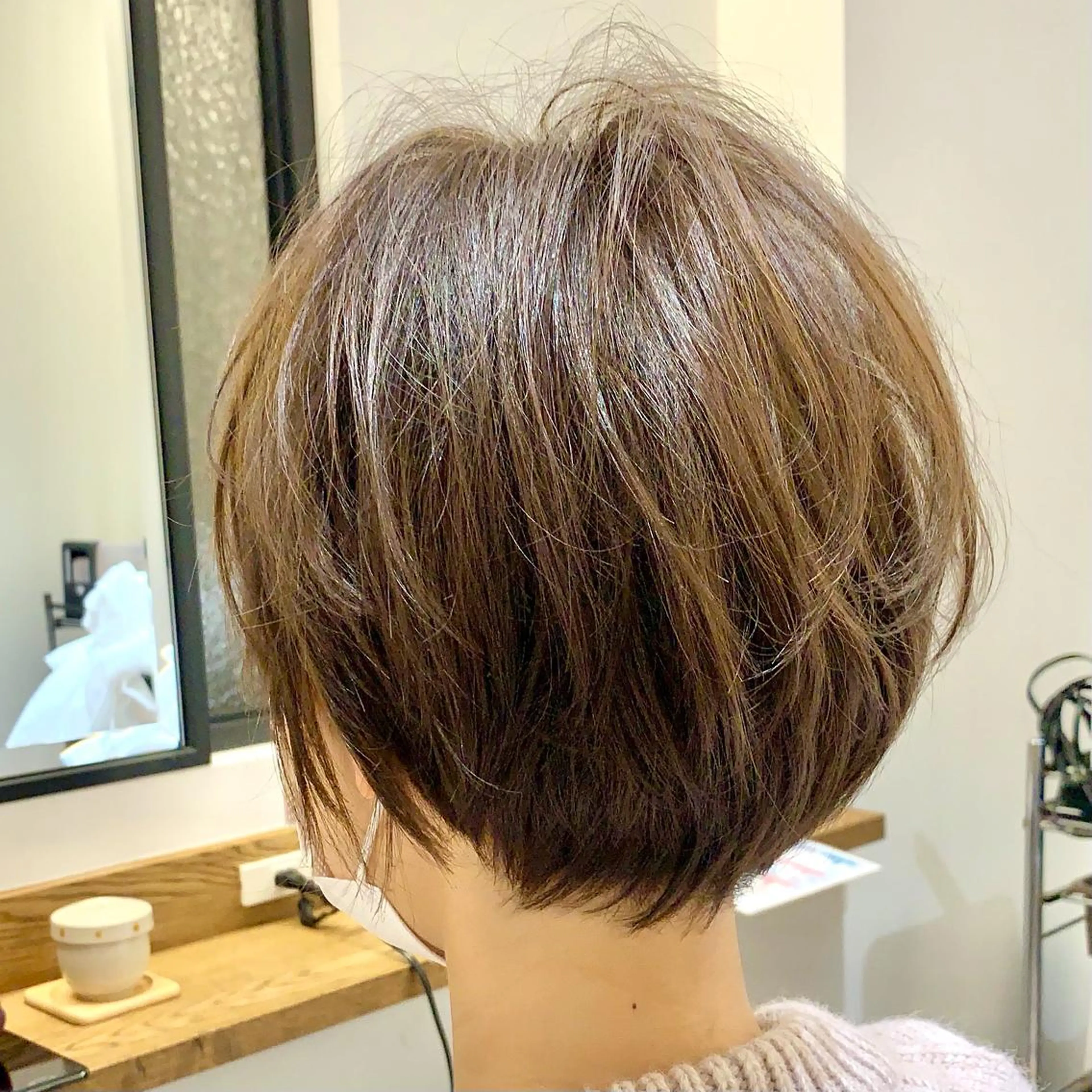 ショート カラー カット ヘアカラー トリートメント tasty priv ate gardenのヘアスタイル