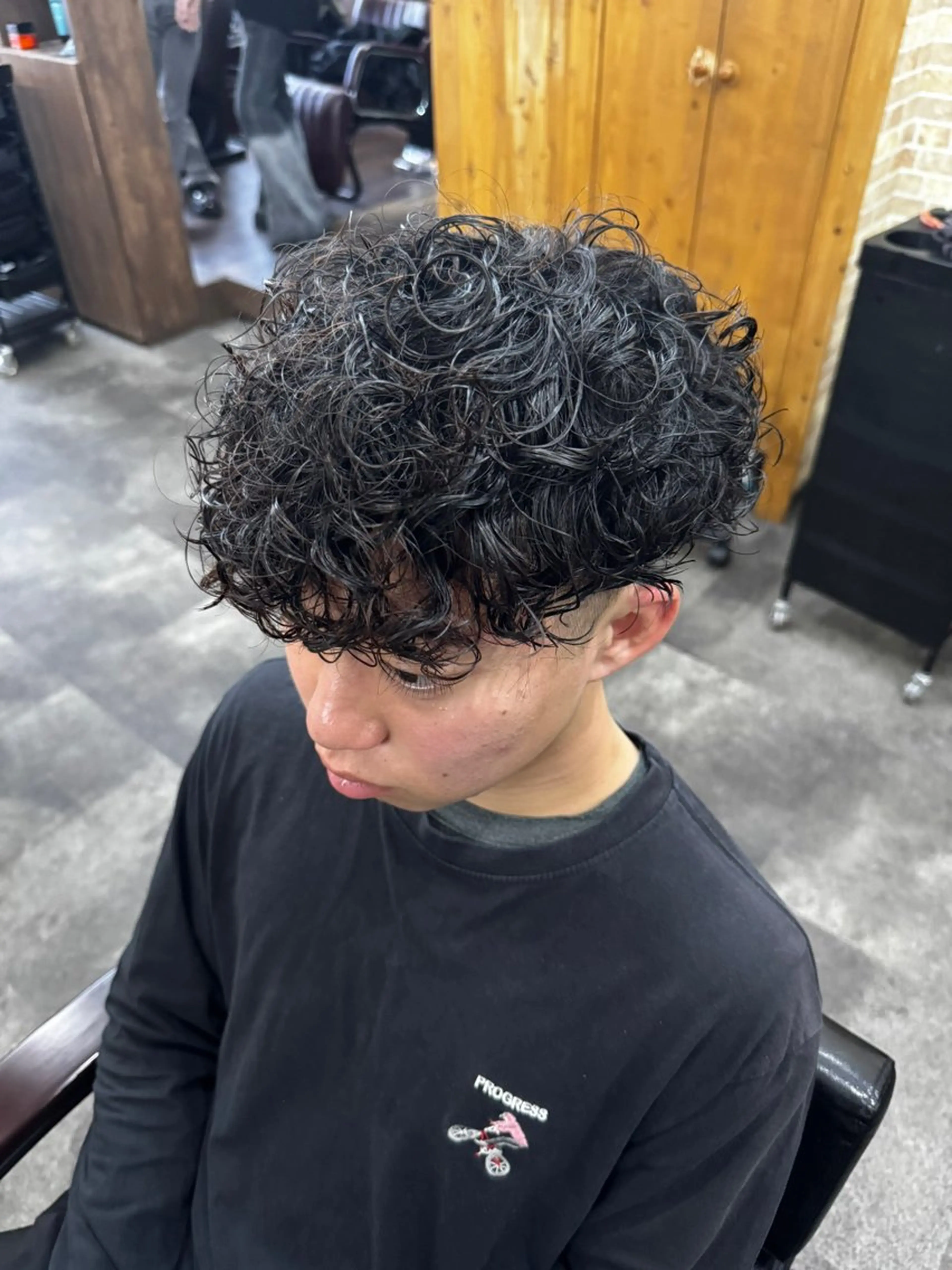 パーマ メンズ カット パーマ トリートメント ヘアセット 👑メンズパーマの 天才店長望月👑のヘアスタイル