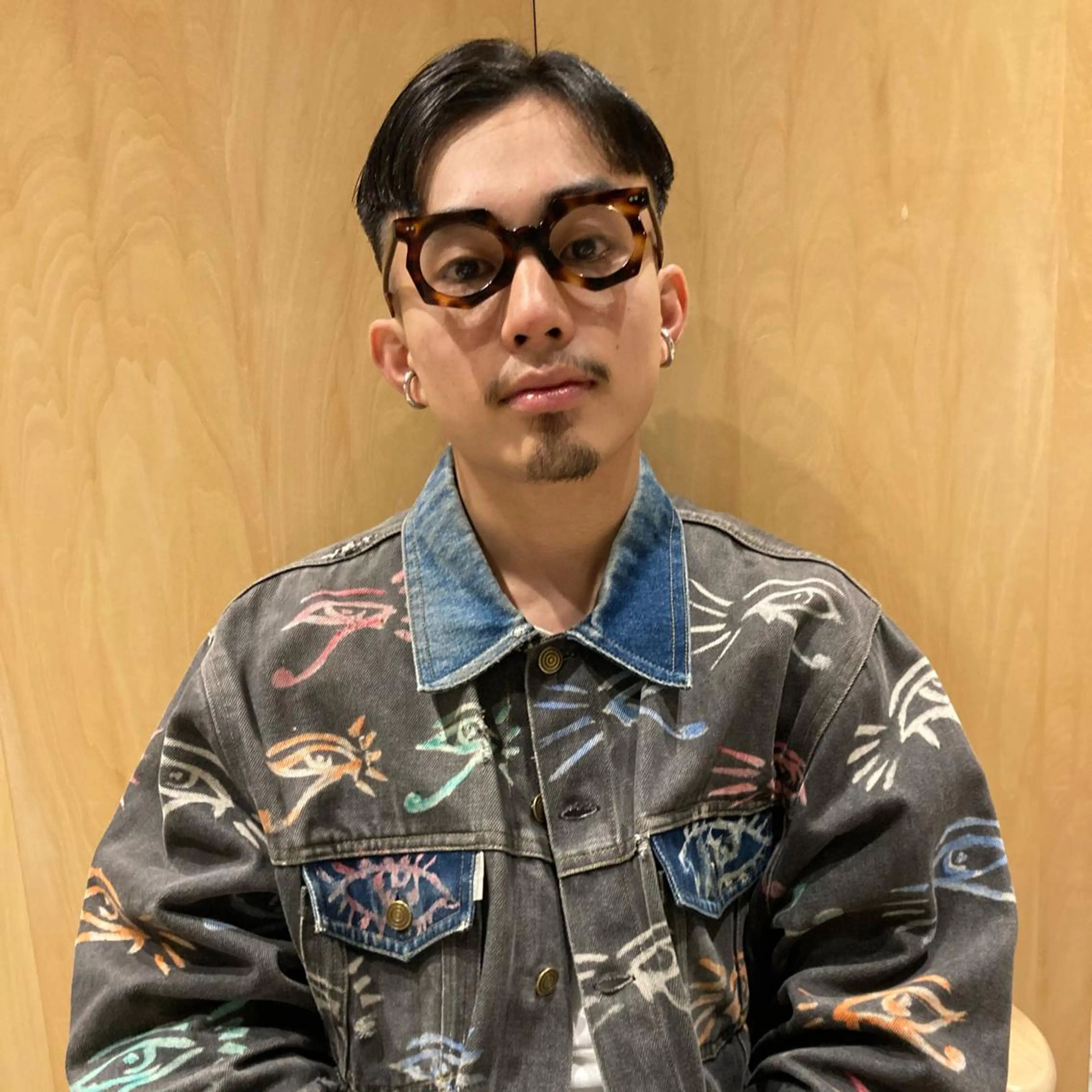 ショート メンズ ショートボブ ショートレイヤー メンズブリーチ フェードカット メンズハイライト カット 🌈圧倒的デザイン力 内井省吾のヘアスタイル