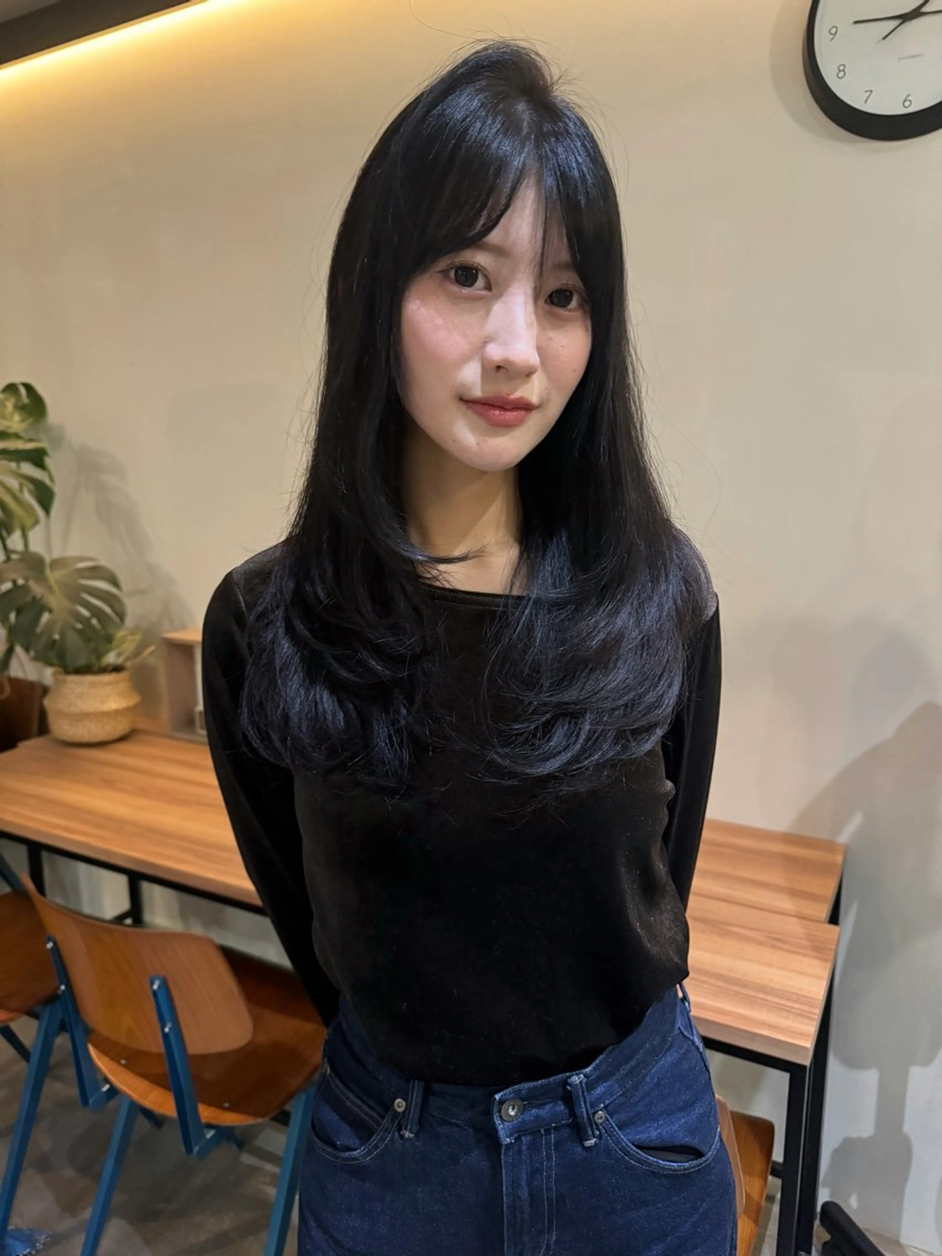 ロング カラー グレージュ オリーブグレージュ オリーブグレー ヘアカラー 🎀ハイトーン🎀/ Chizukiのヘアスタイル