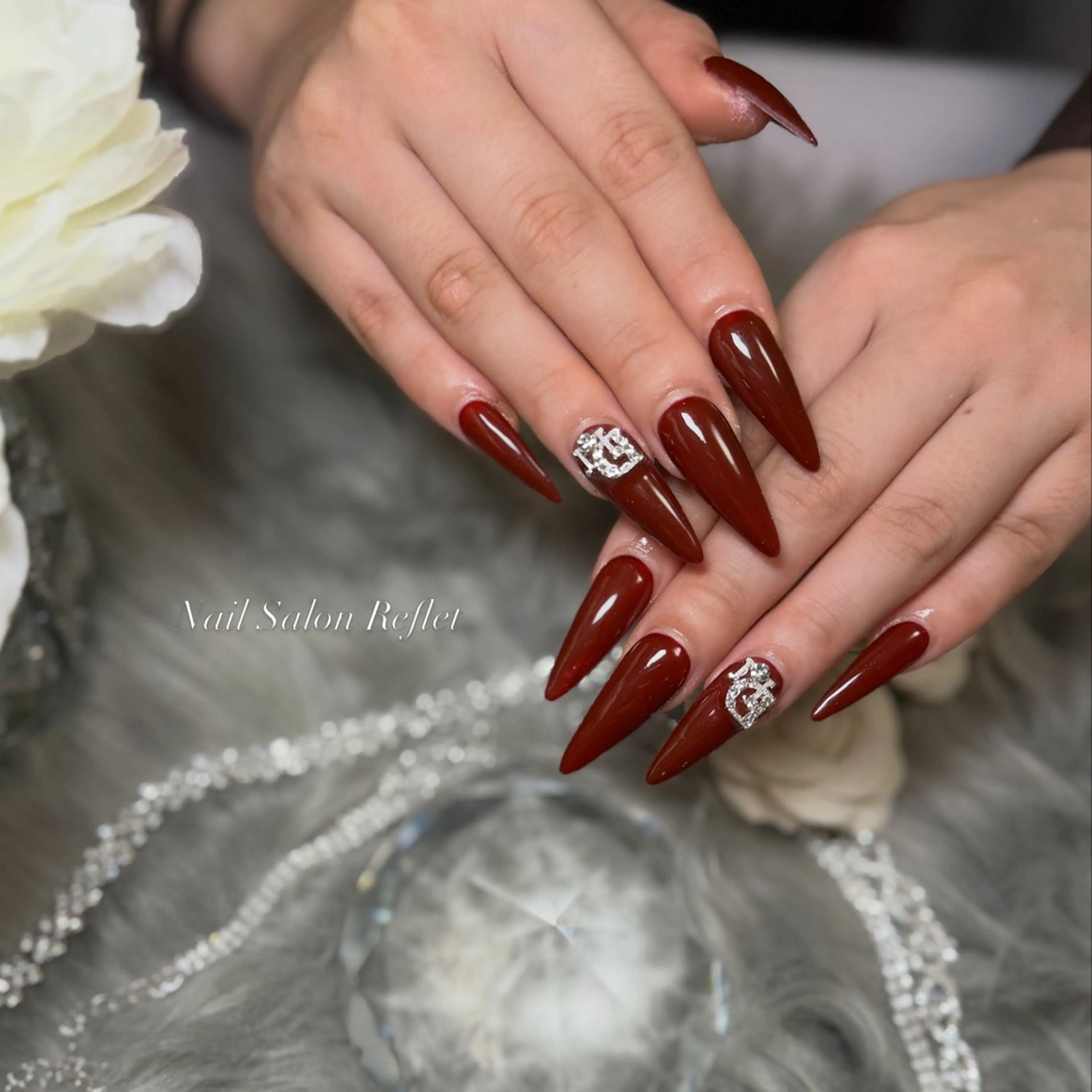 ネイル ボルドー ロングネイル ハンドネイル nailsalon Refletのネイルデザイン