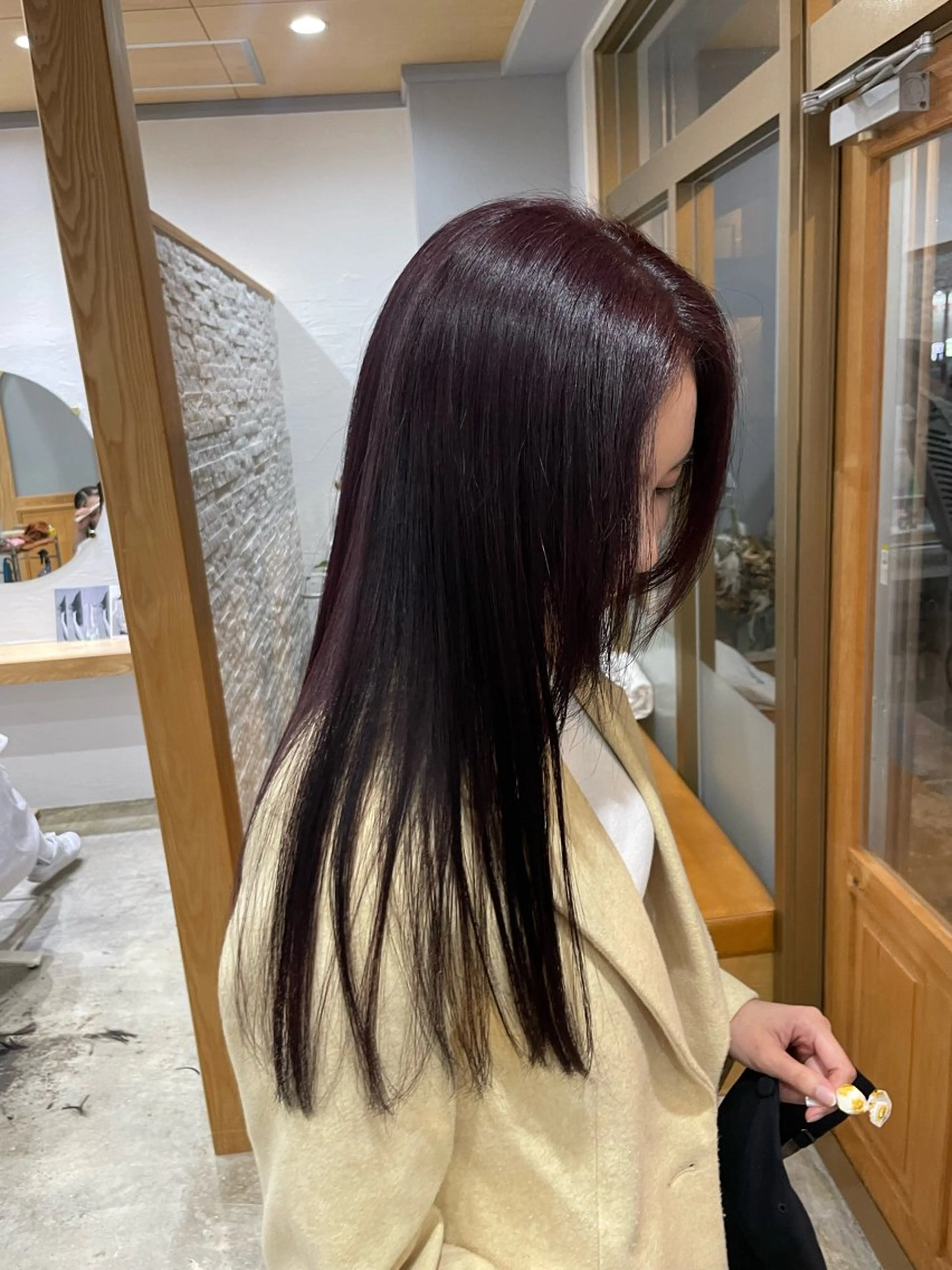 ロング miloc himekaのヘアスタイル