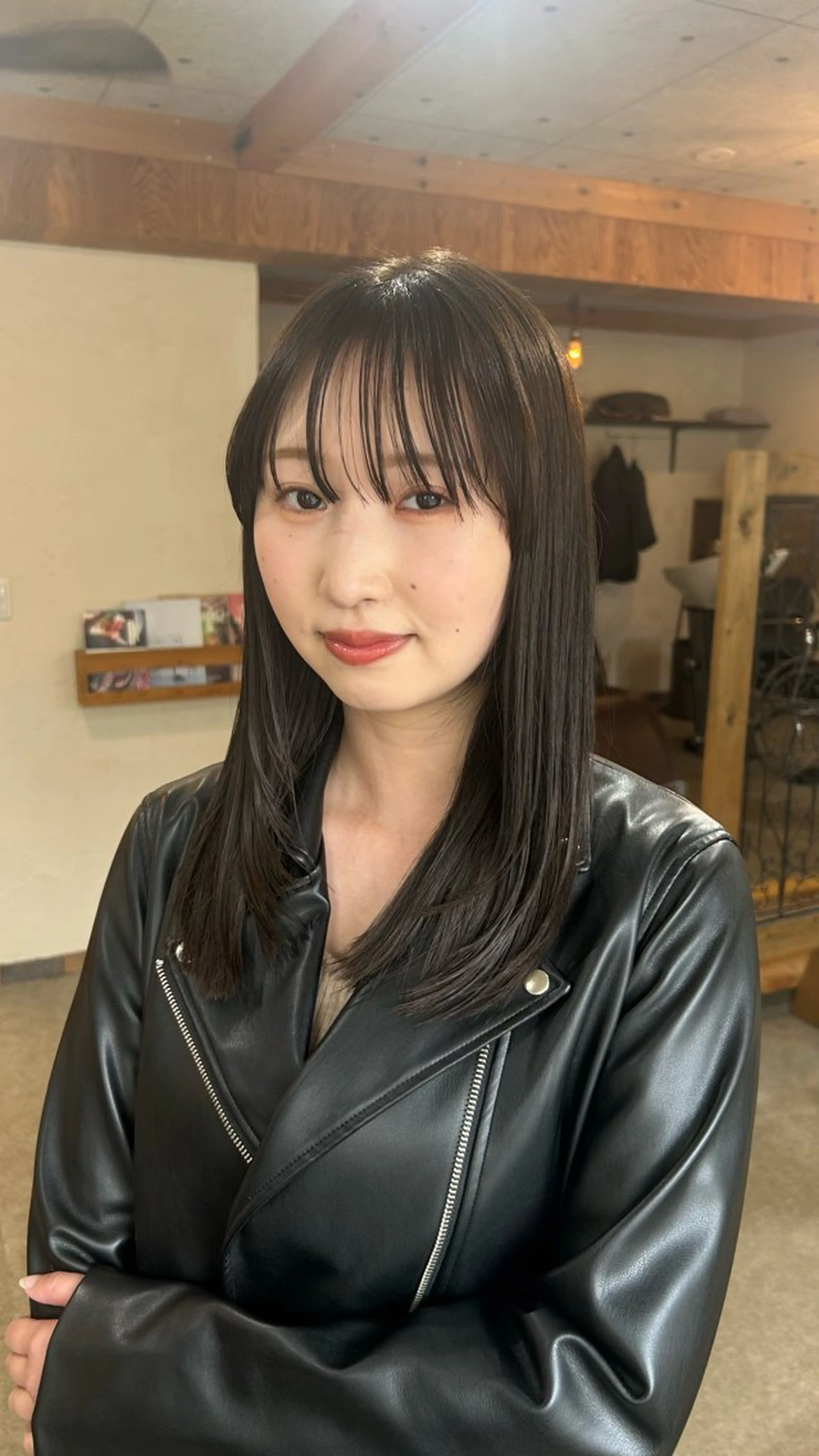 ミディアム カラー カット ヘアカラー トリートメント 🌼RIKA🌼 レディース専門💖のヘアスタイル