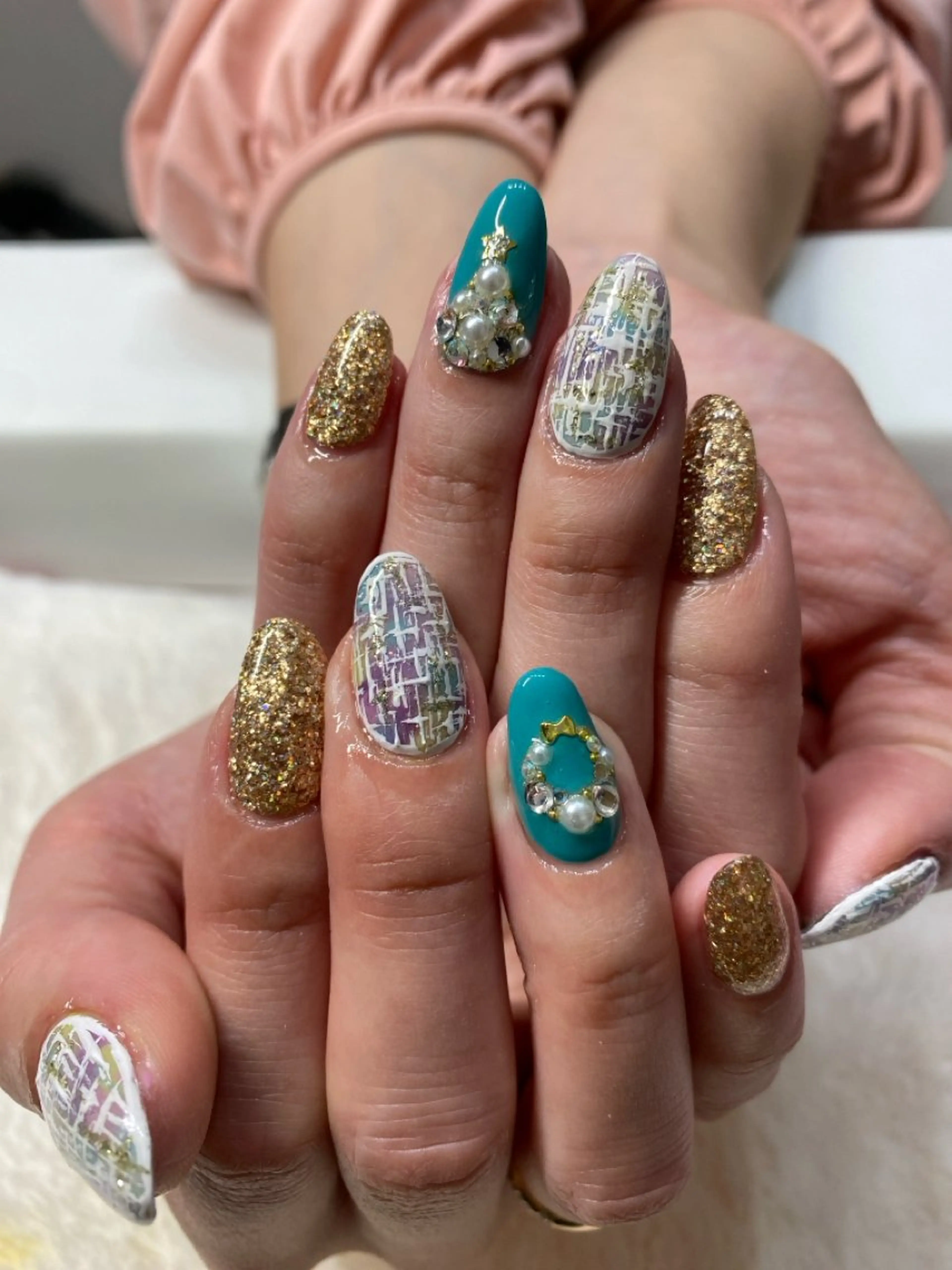 ネイル Nailsalon Ｒ《喜多見3分》のネイルデザイン