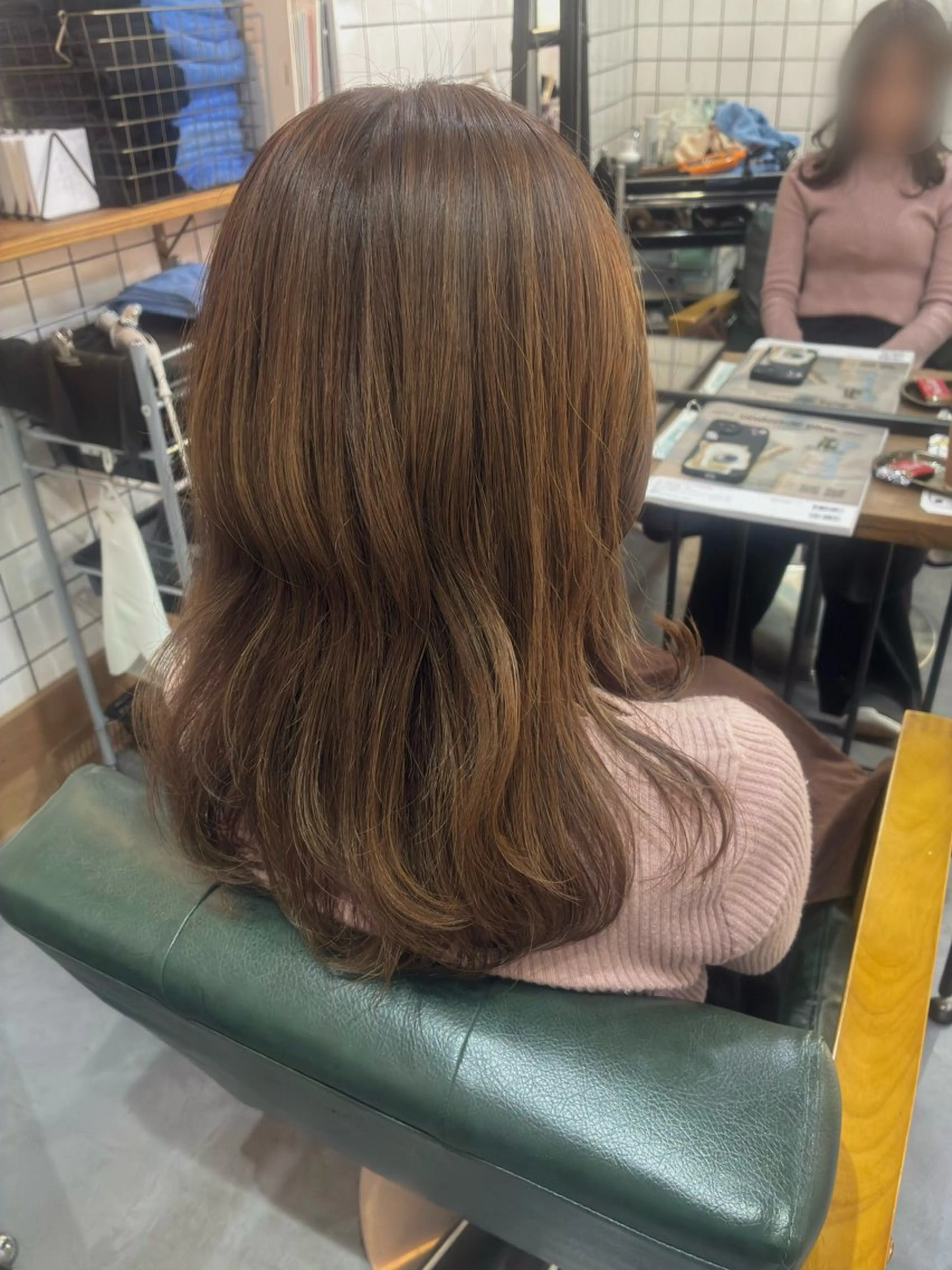 セミロング カラー ベージュカラー ブラウンカラー ブラウンベージュ ヘアカラー 古橋 由妃のヘアスタイル