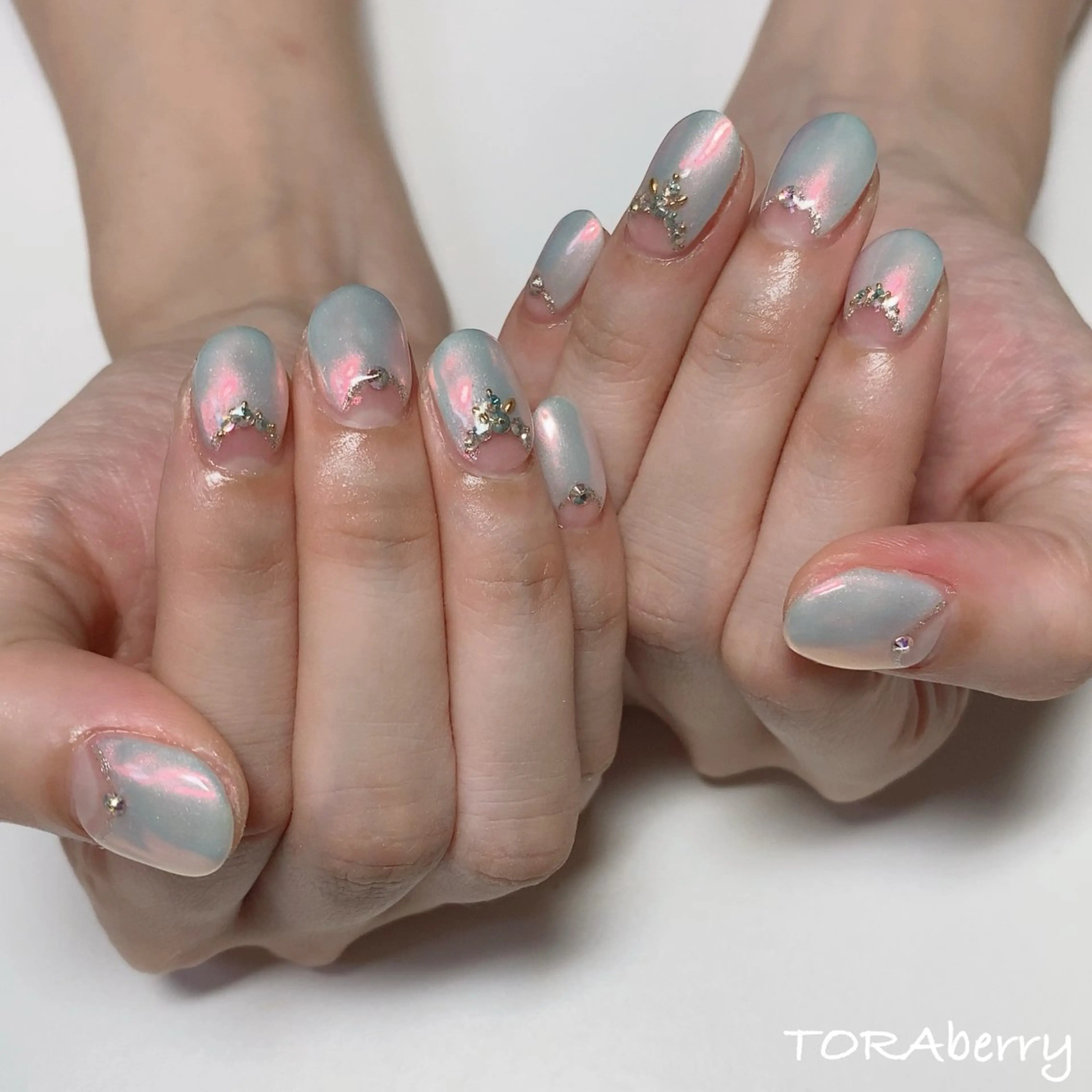 ネイル ネイリスト なつみのネイルデザイン