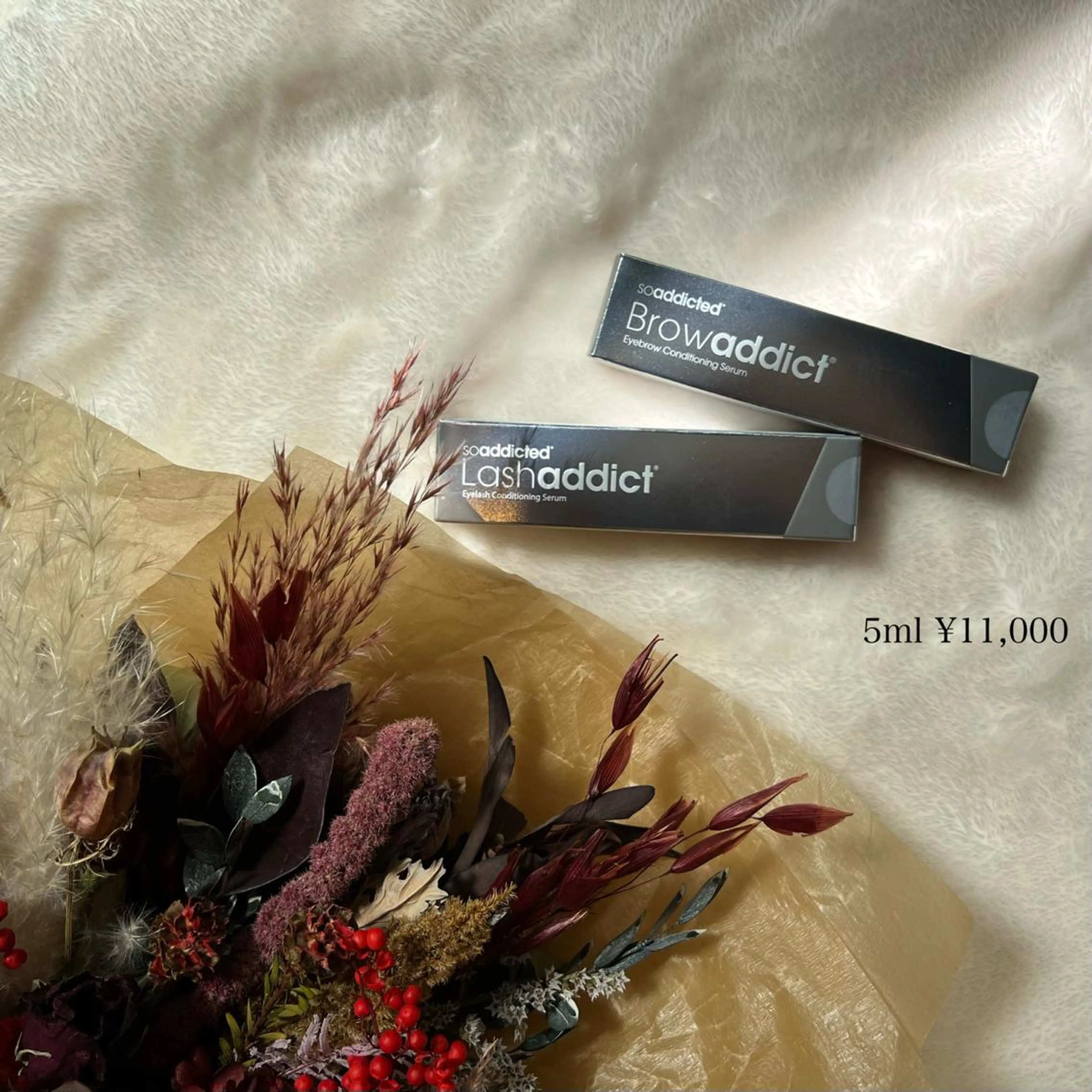 マツエク・マツパ アイブロウ Froom Lunaのマツエク・マツパデザイン