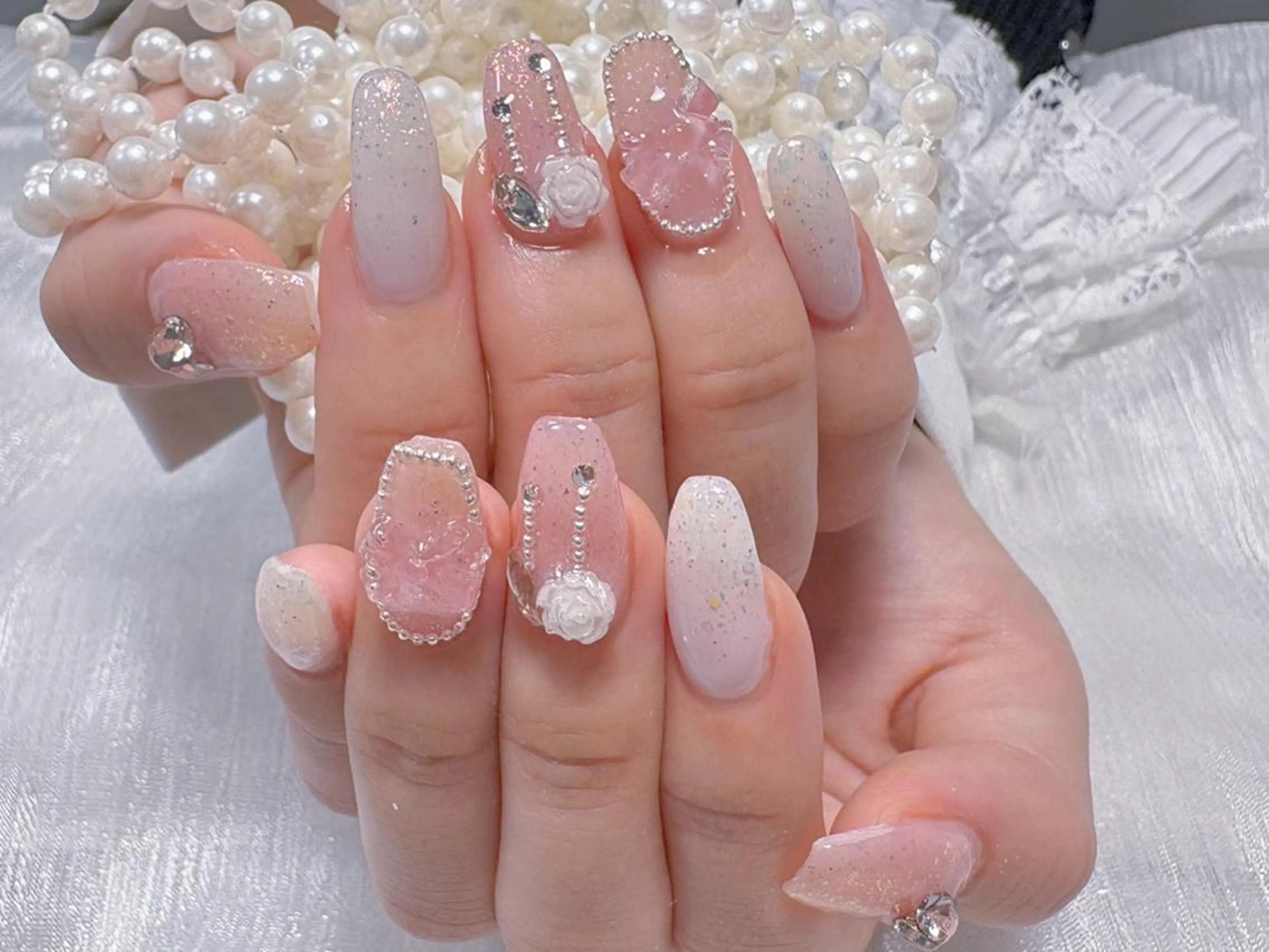 ネイル ハンドネイル 🎀鈴音🎀 ワンホンネイルのネイルデザイン