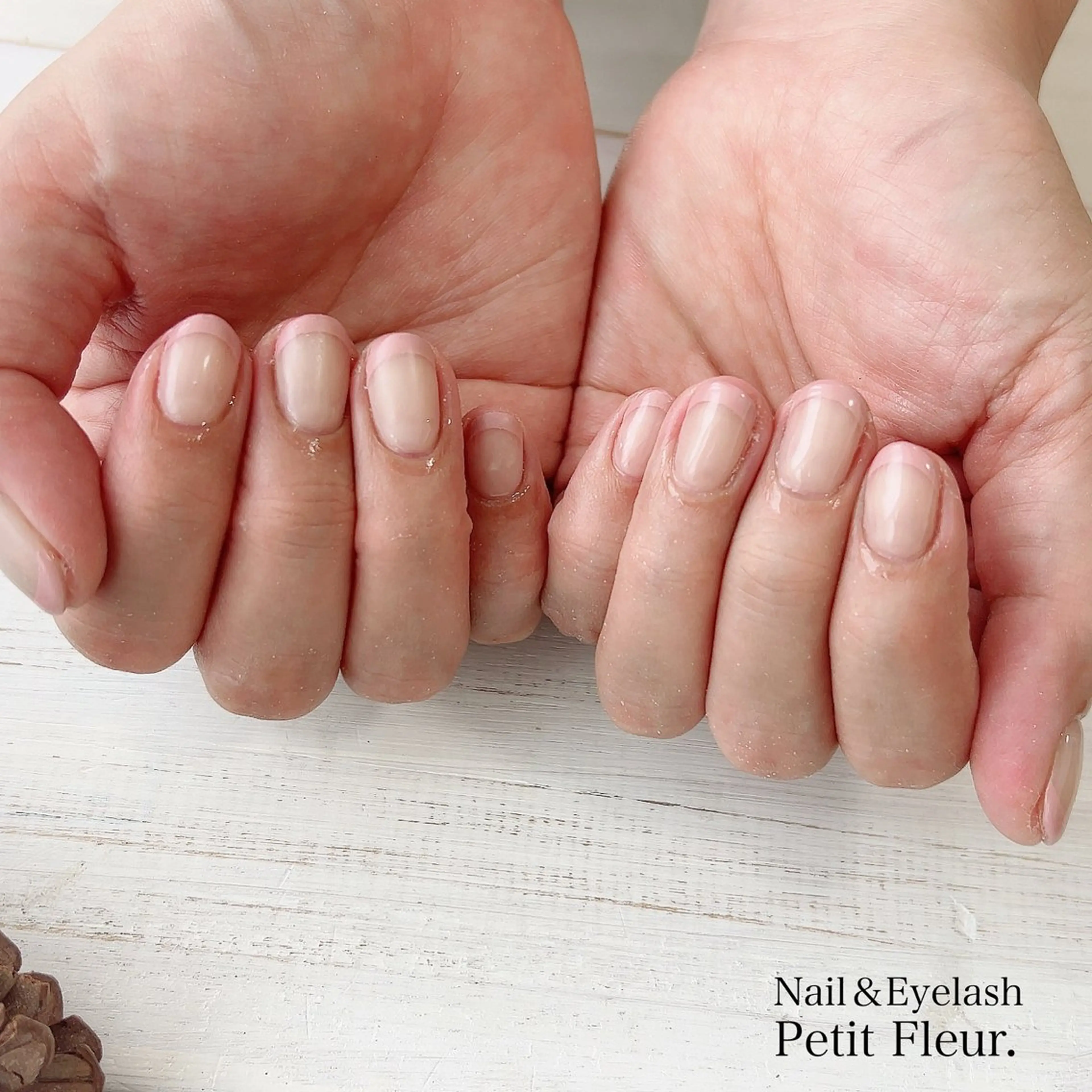 ネイル Petit Fleur所属・青柳 亜梨奈のマツエク・マツパデザイン