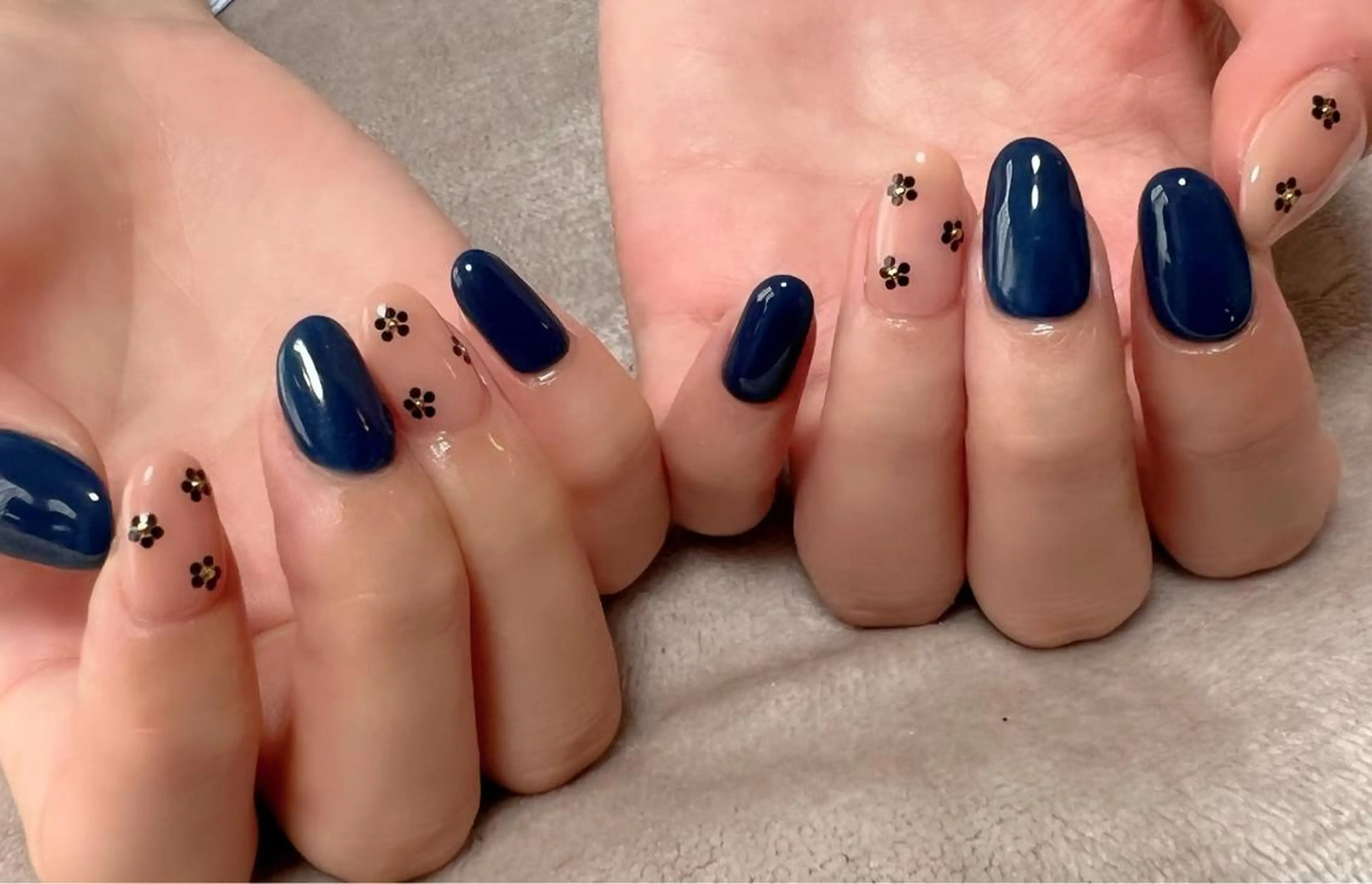 ネイル ハンドネイル t. yoshizawaのネイルデザイン