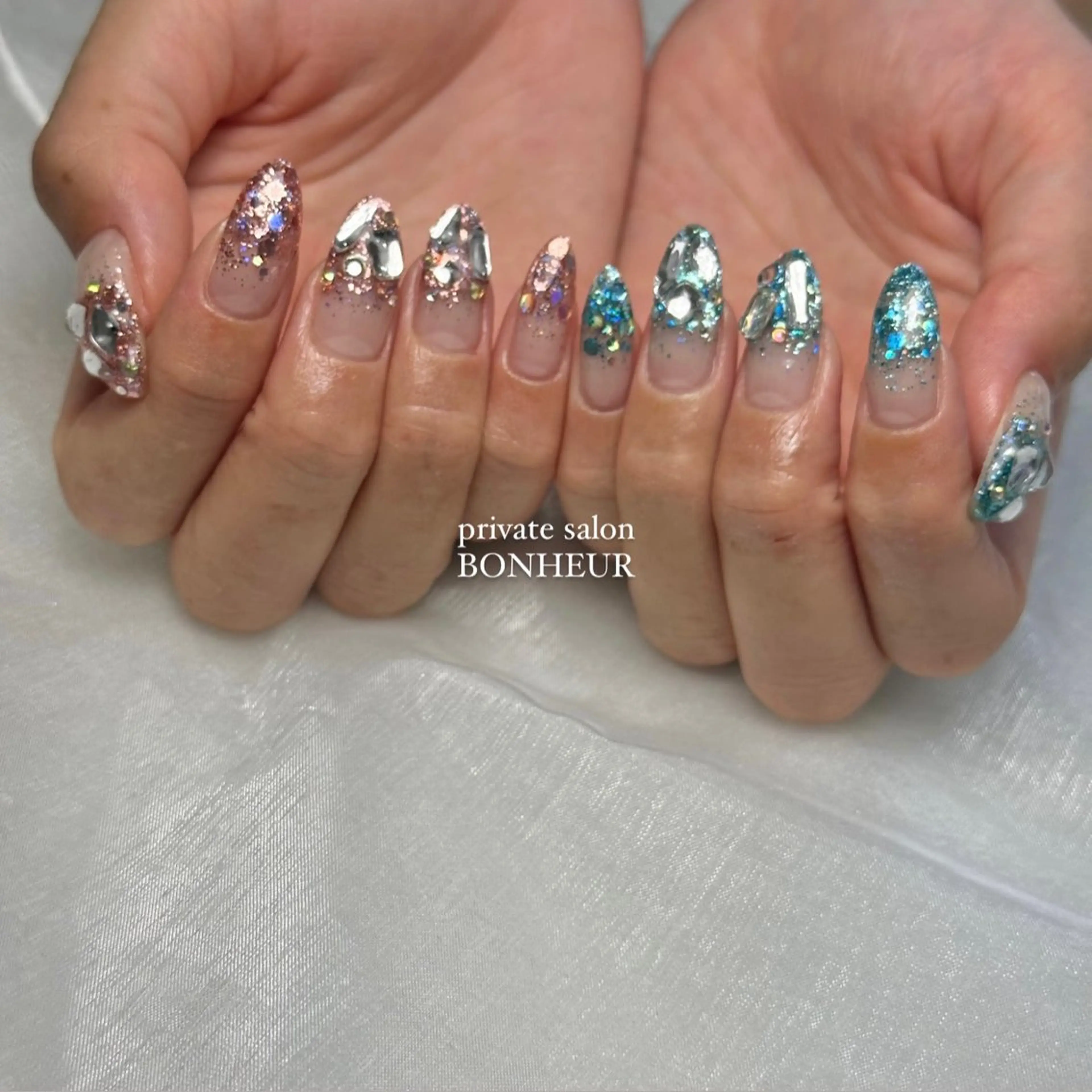 ネイル ハンドネイル BONHEUR Annaのネイルデザイン