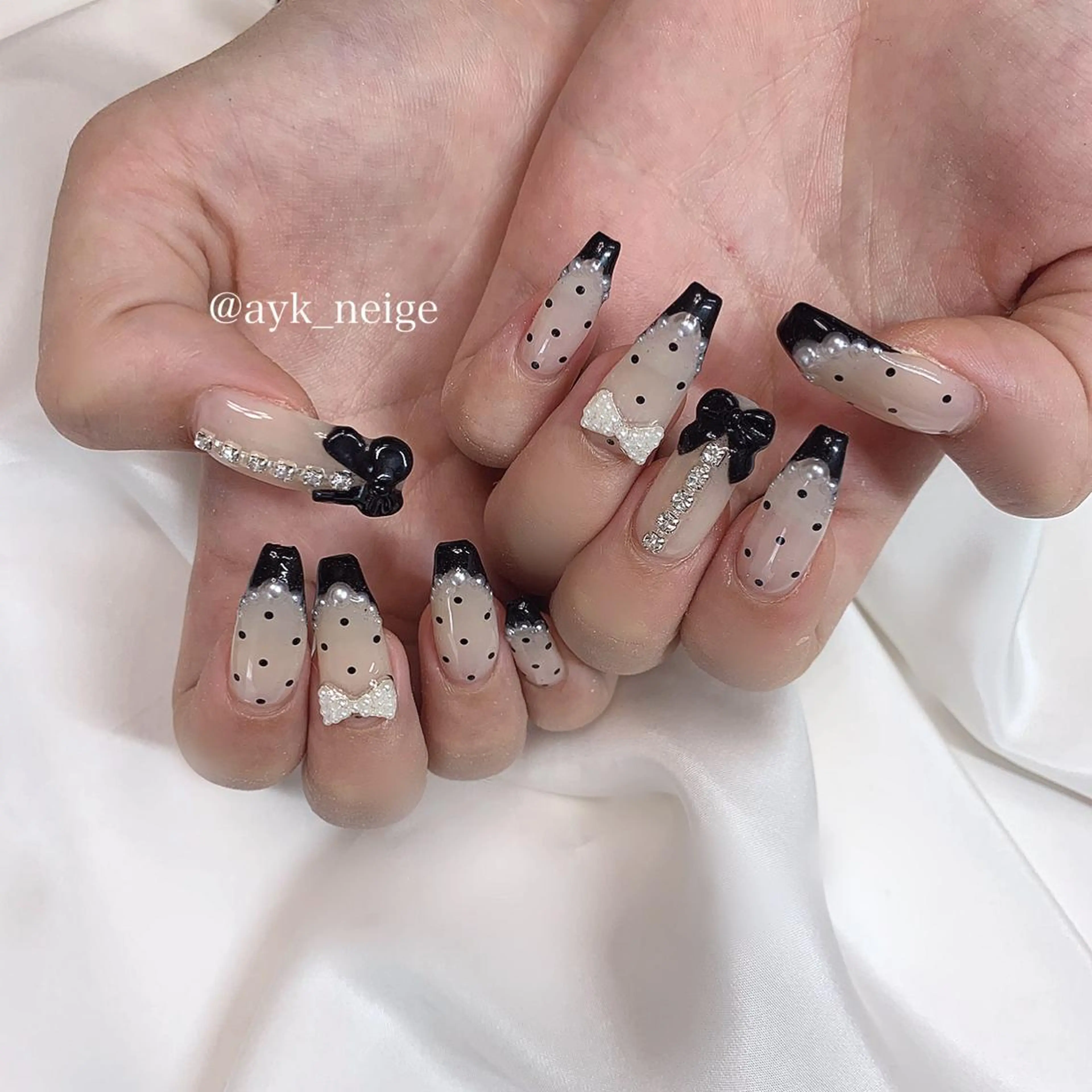 ネイル オーロラネイル フットネイル キラキラネイル 韓国ネイル ツイードネイル n'eige nail所属・大谷 綾香のネイルデザイン