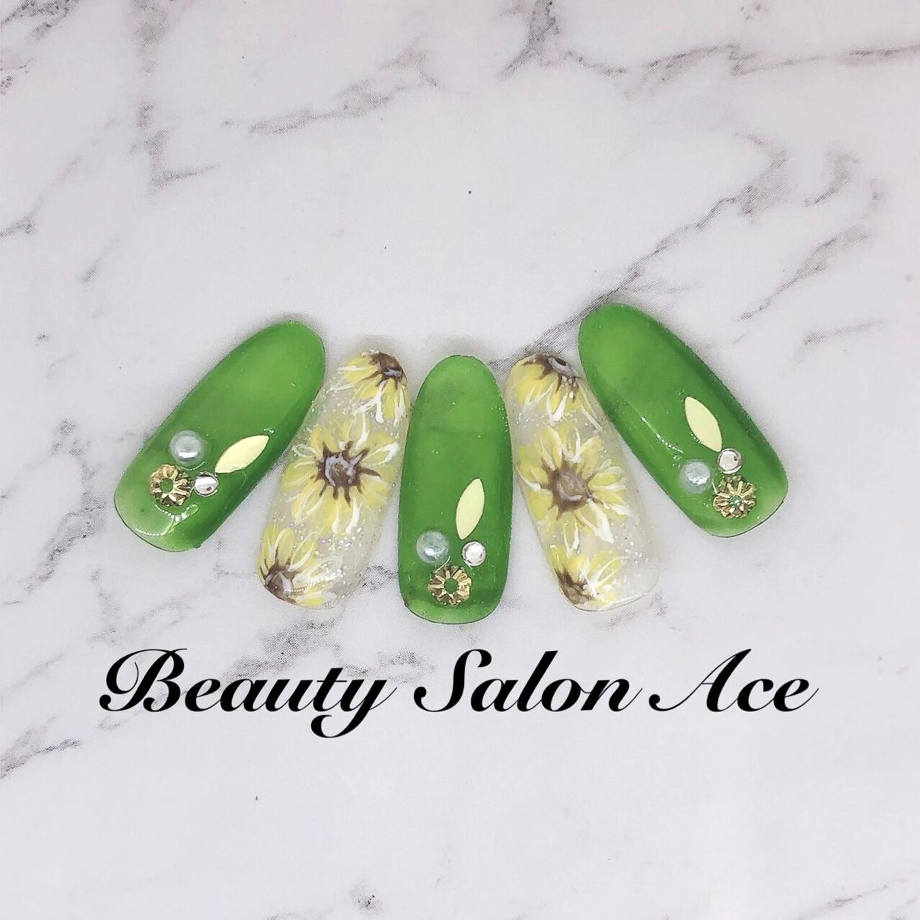 ネイル アートネイル ジェルネイル メンズネイル ハンドネイル ハンドケア Beauty Salon Ace（ネイルサロン　エース）所属・池袋フィルイン Ace♡長さだしのネイルデザイン