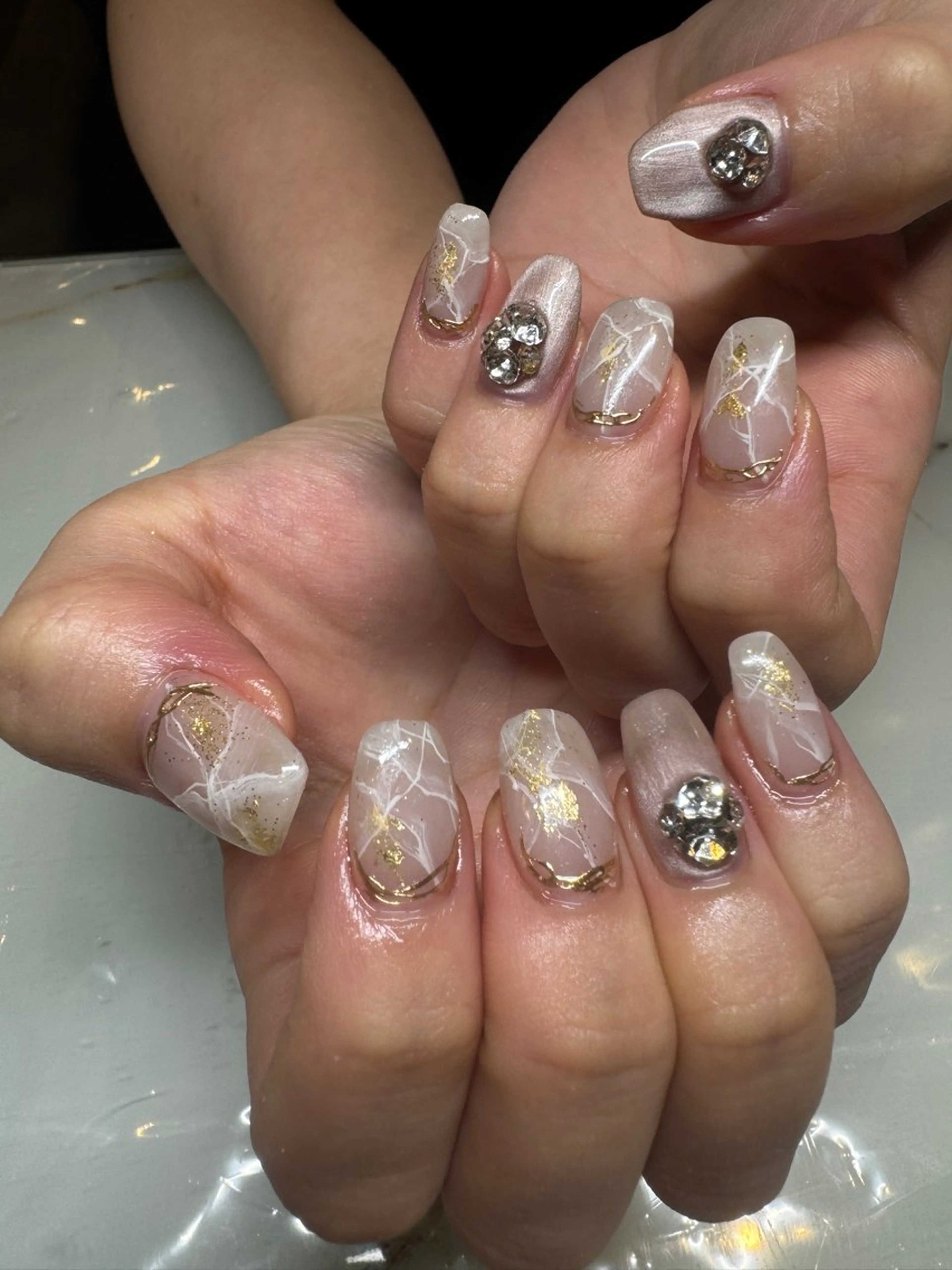 ネイル maisonANZU SATOMIのネイルデザイン