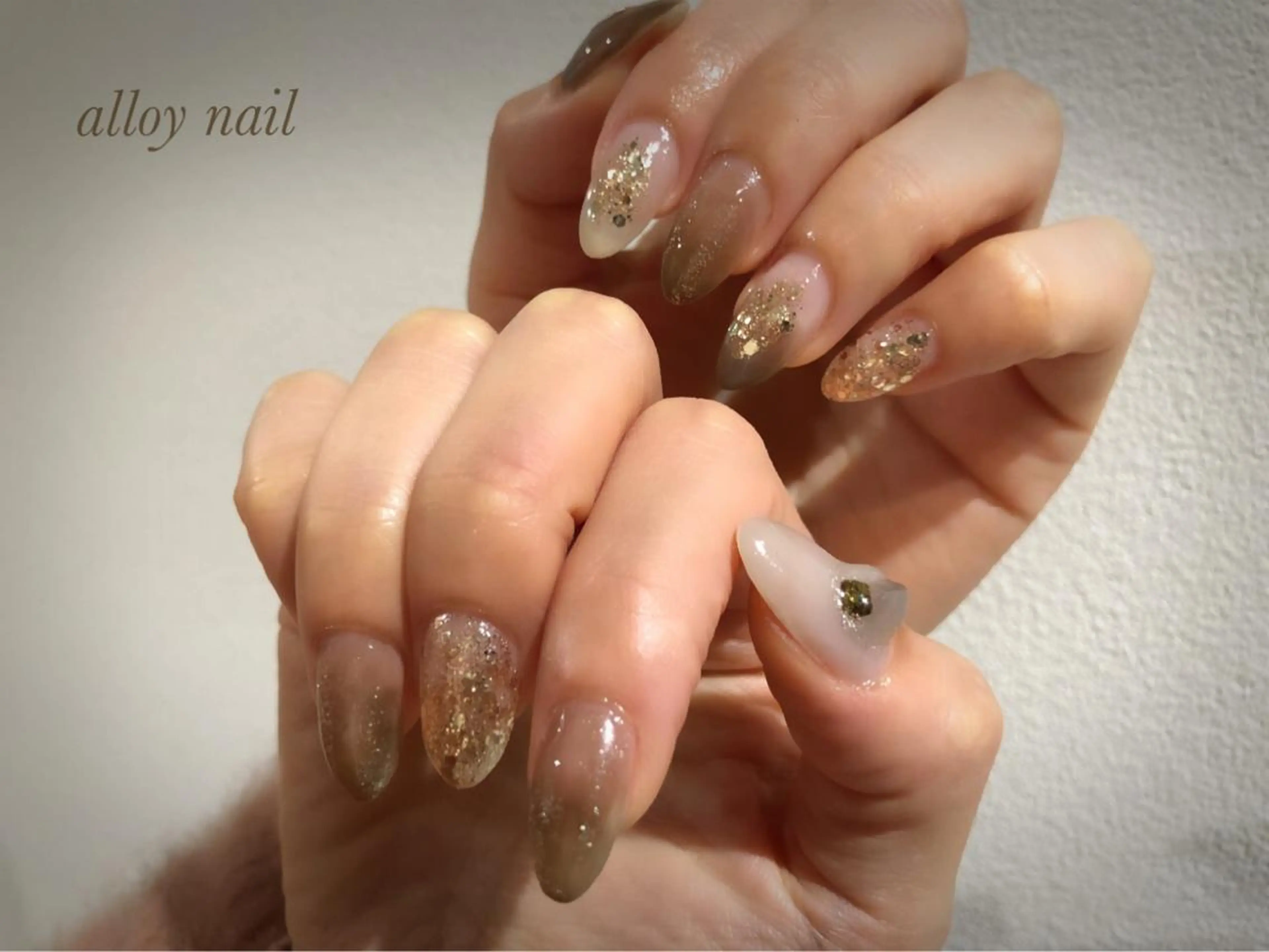 ネイル ハンドネイル alloy nailのネイルデザイン