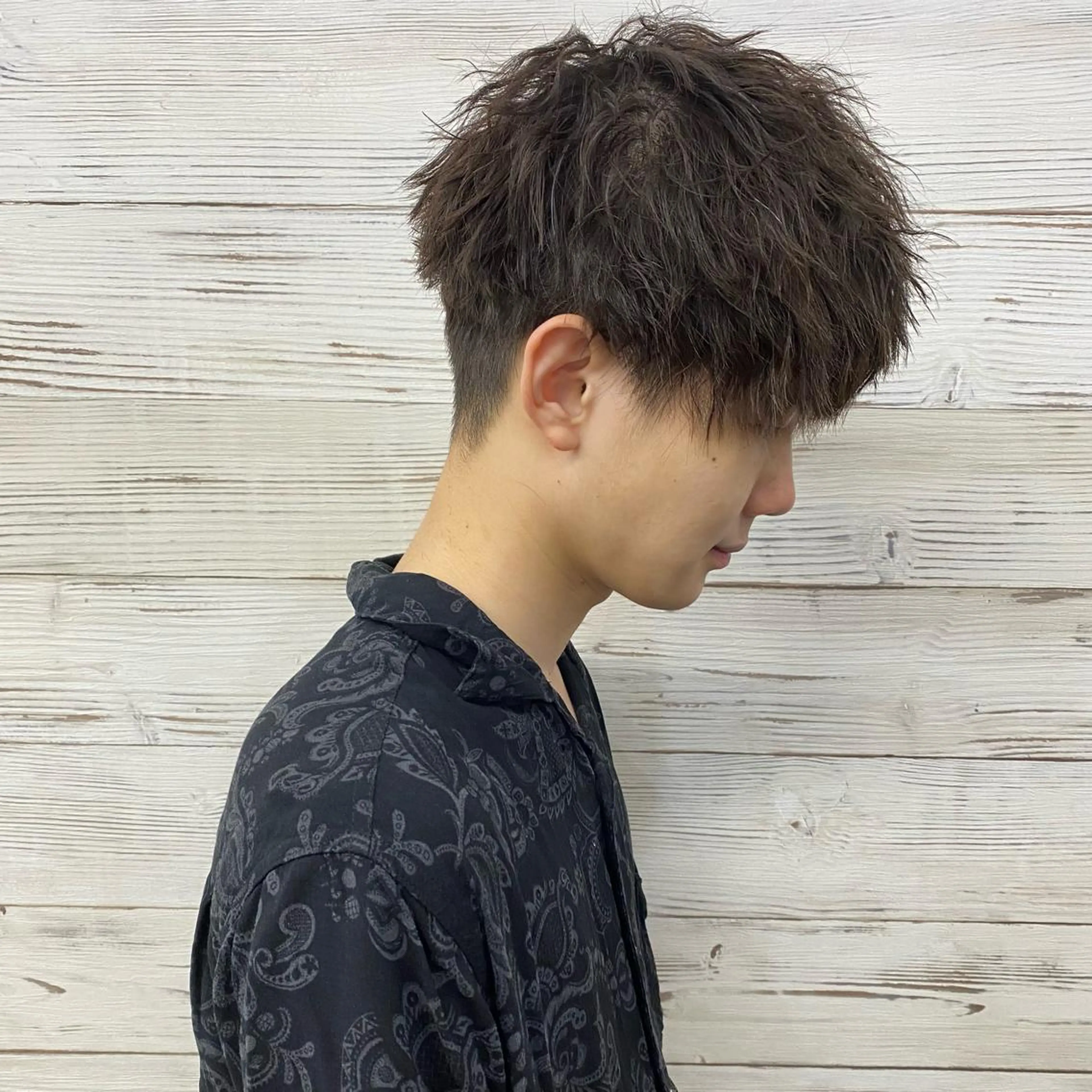 ロング カラー メンズ ショートボブ 編み込みエクステ シールエクステ メンズバレイヤージュ メンズブリーチ LAVENDIA Azabu所属・LAVENDIA 初音のヘアスタイル