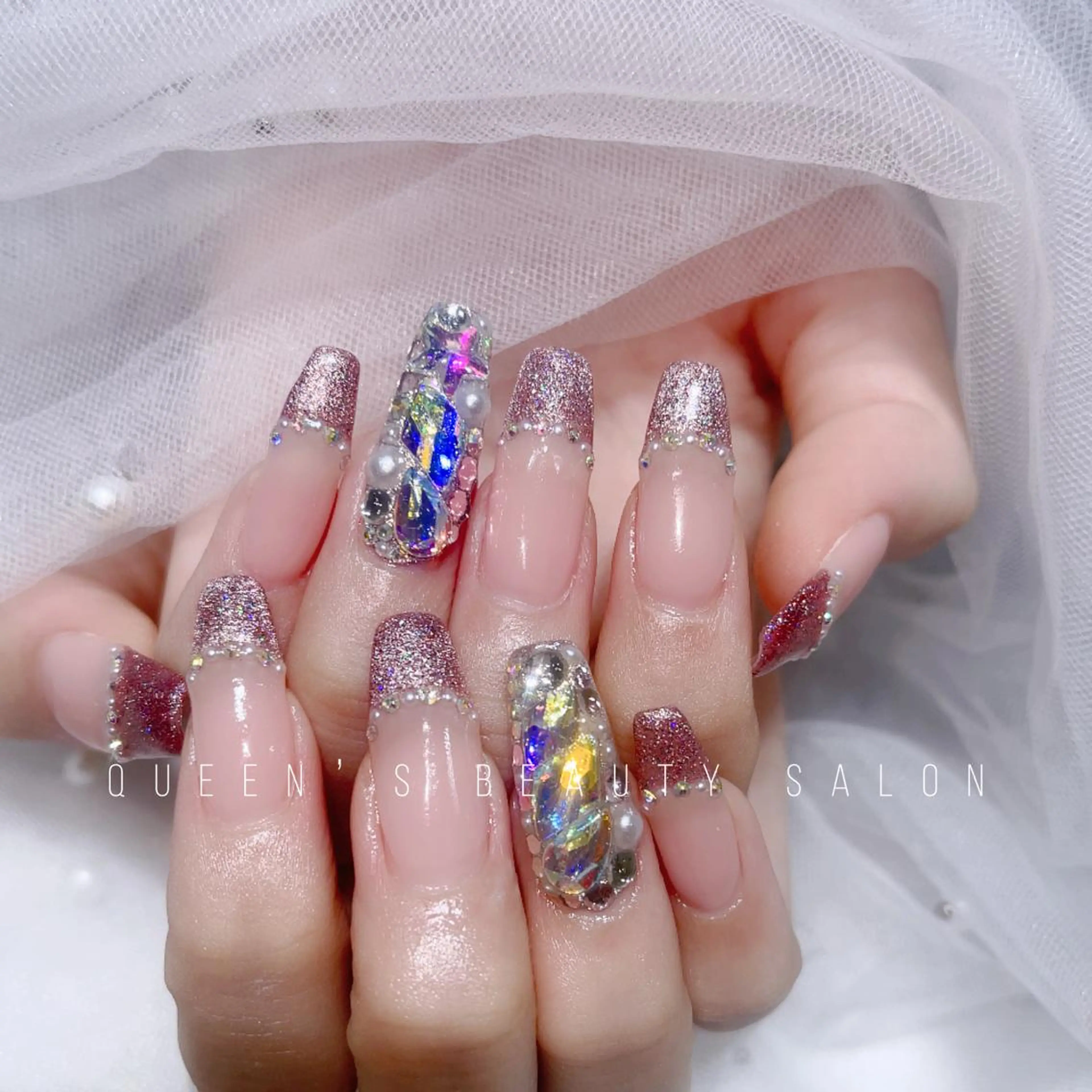 ネイル ハンドネイル Queen’s 歌舞伎町店のネイルデザイン