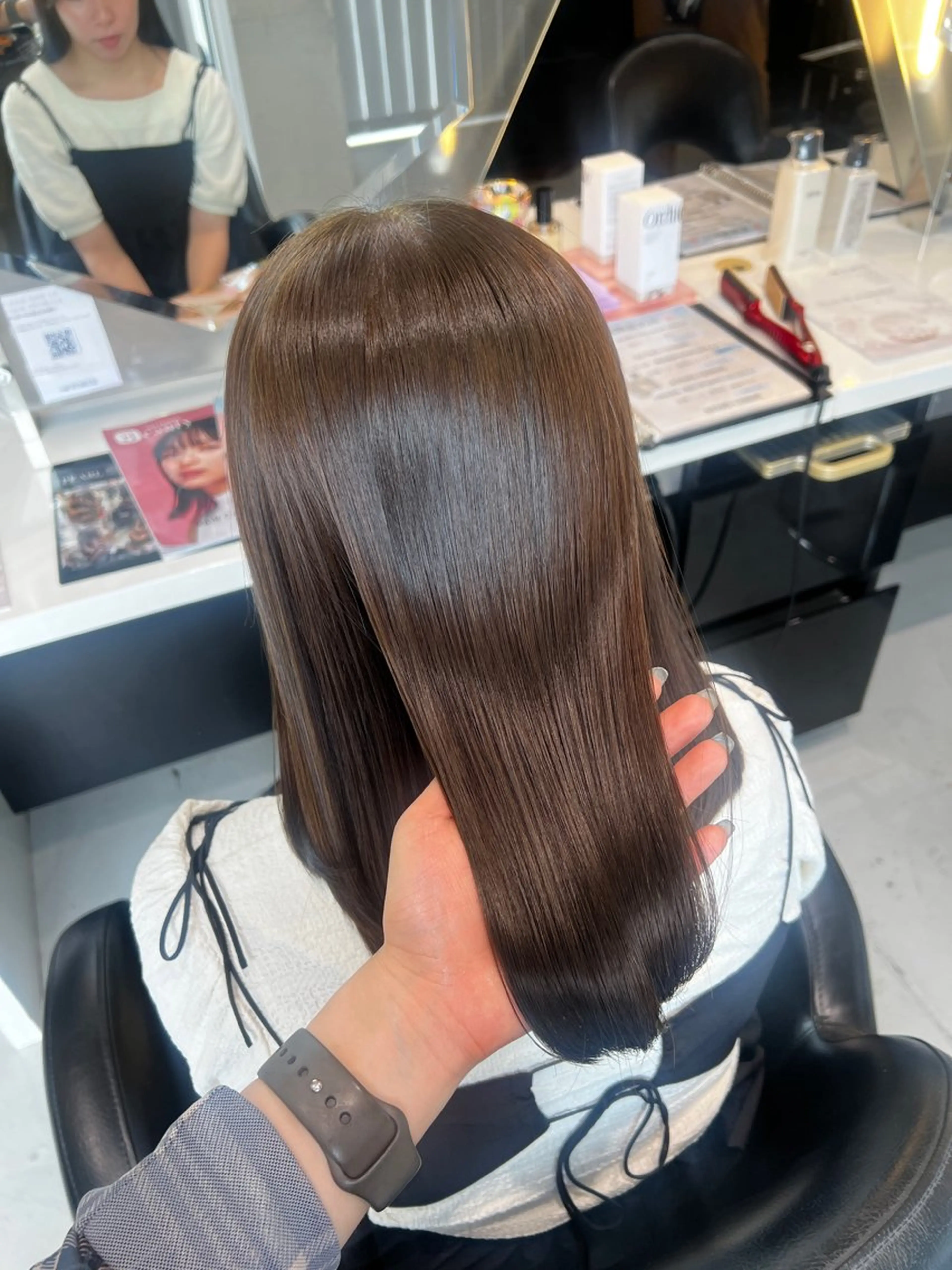 ミディアム カット ヘアカラー トリートメント 韓国風顔まわり/ベー ジュ/マツエク♡美咲のヘアスタイル