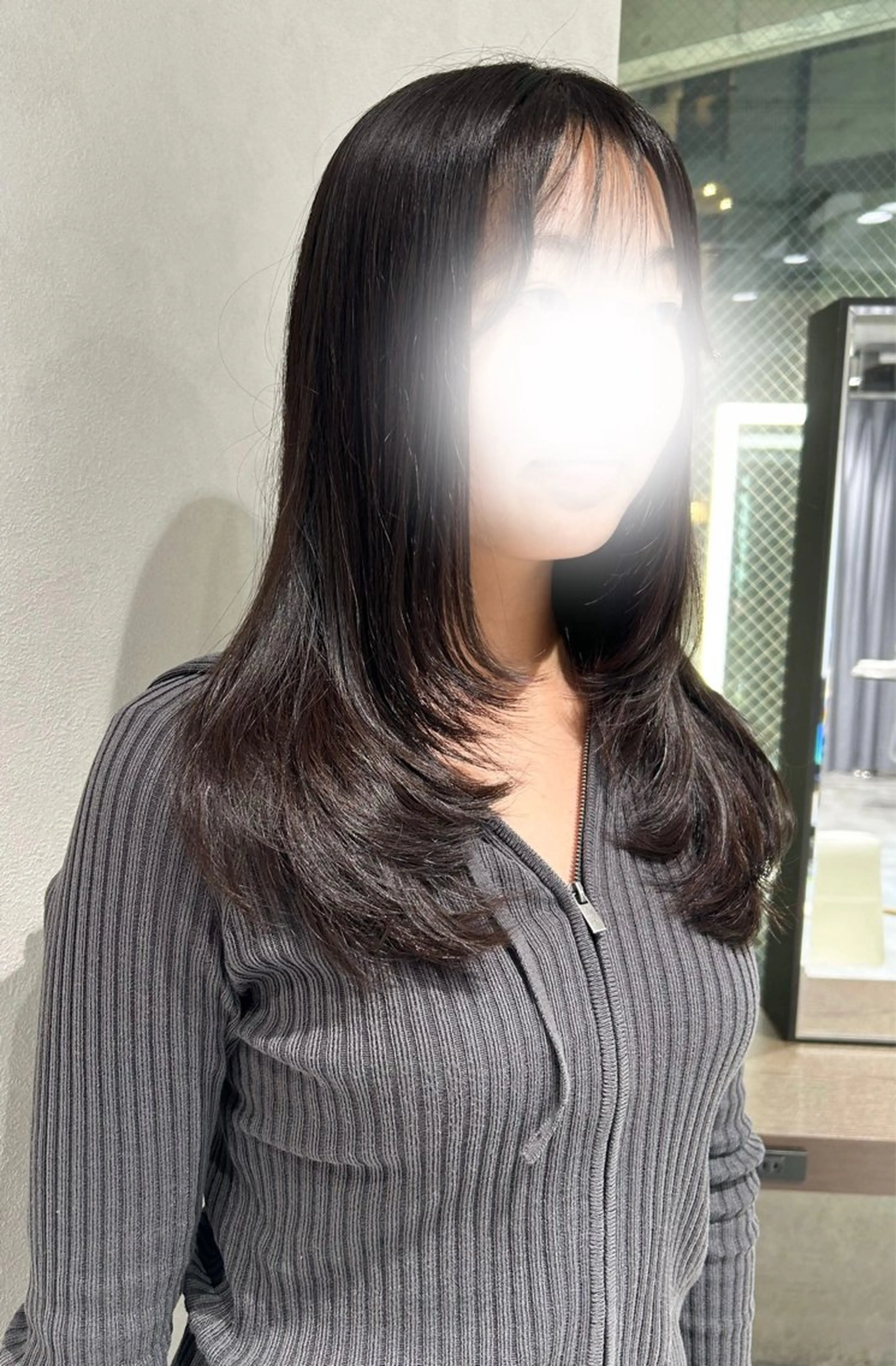 セミロング カット トリートメント 🫧透明感イルミナ カラー🫧三浦菜々子のヘアスタイル